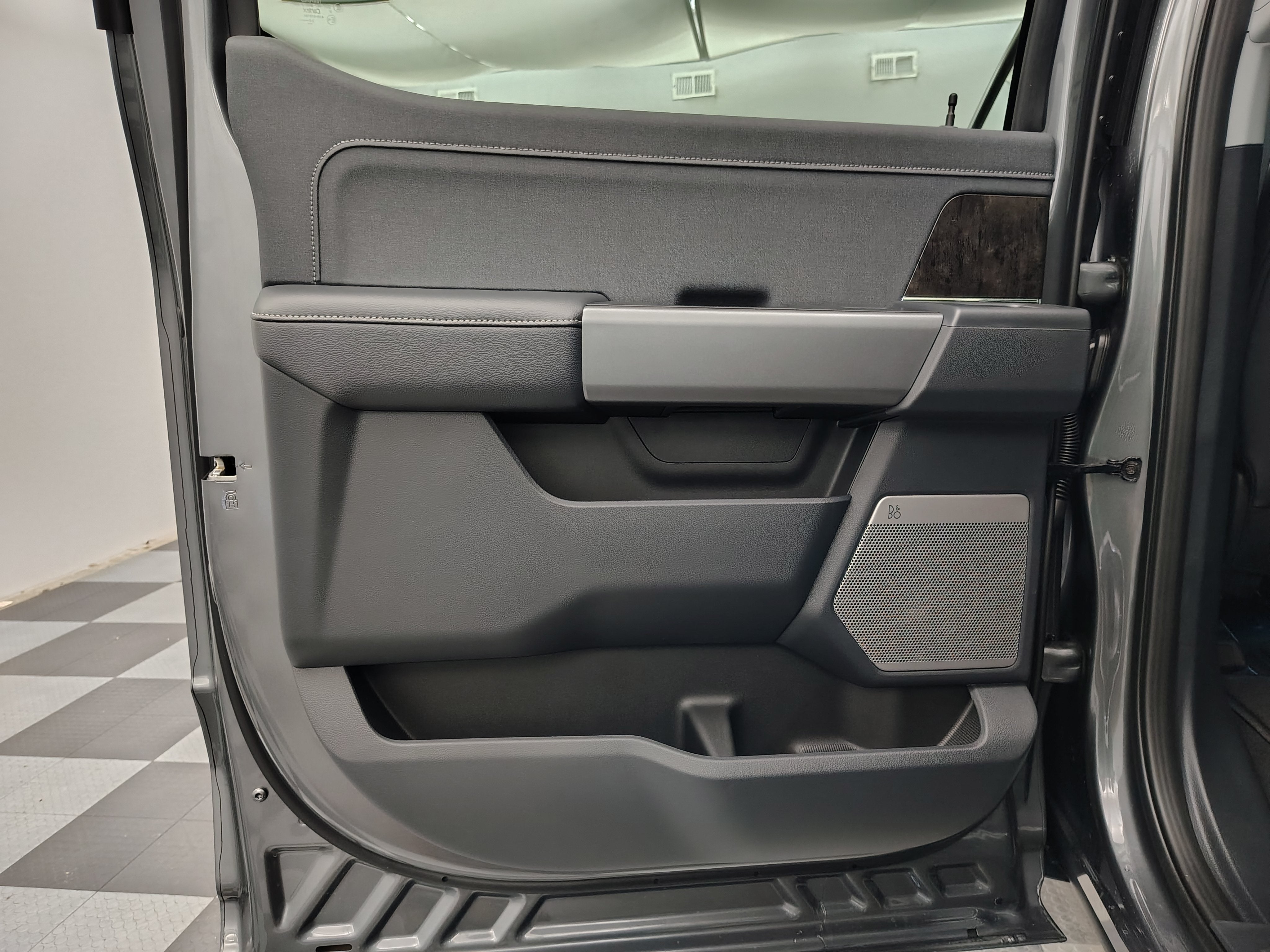2027 Ford F-250 Lariat