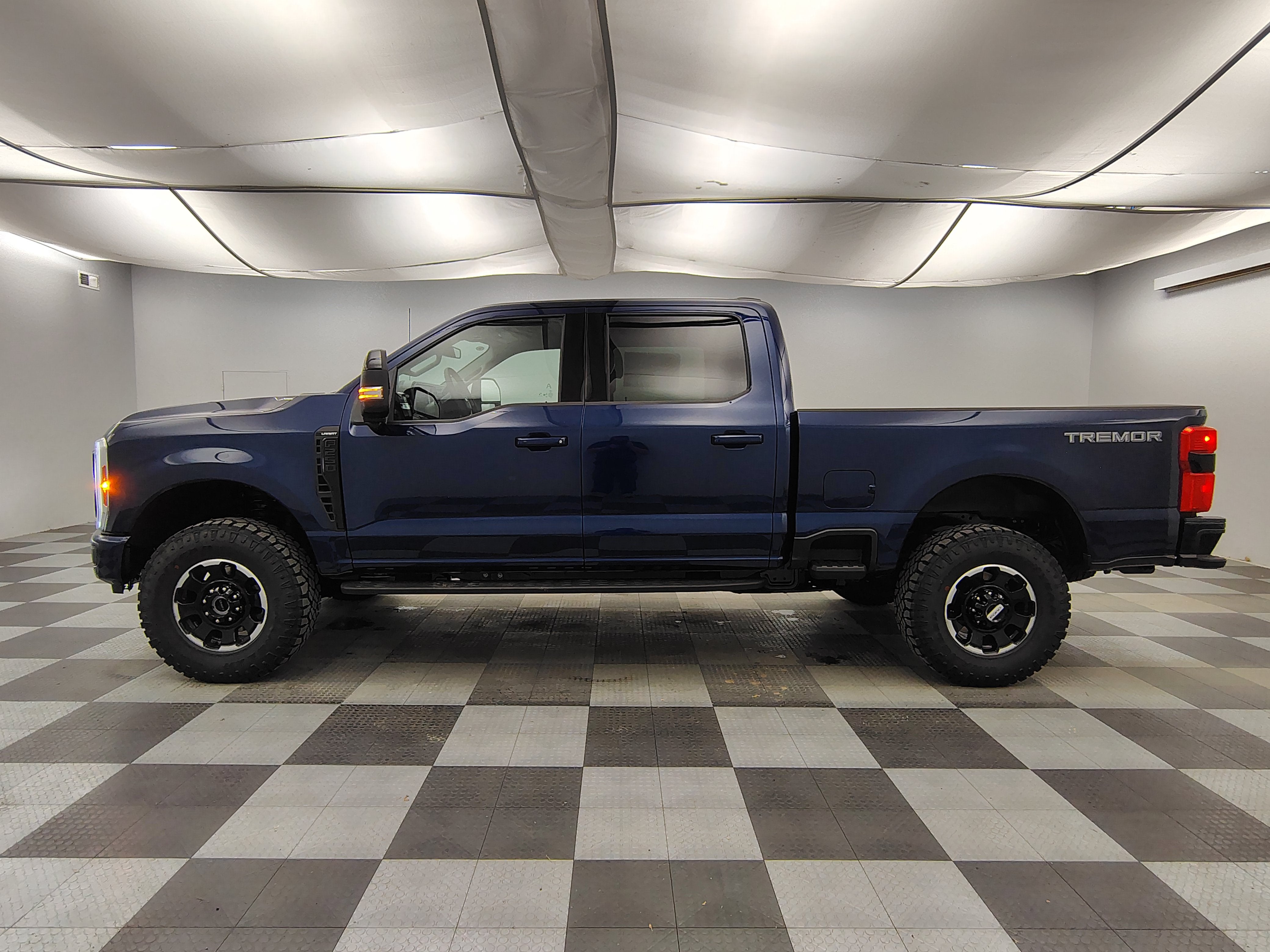 2027 Ford F-250 Lariat