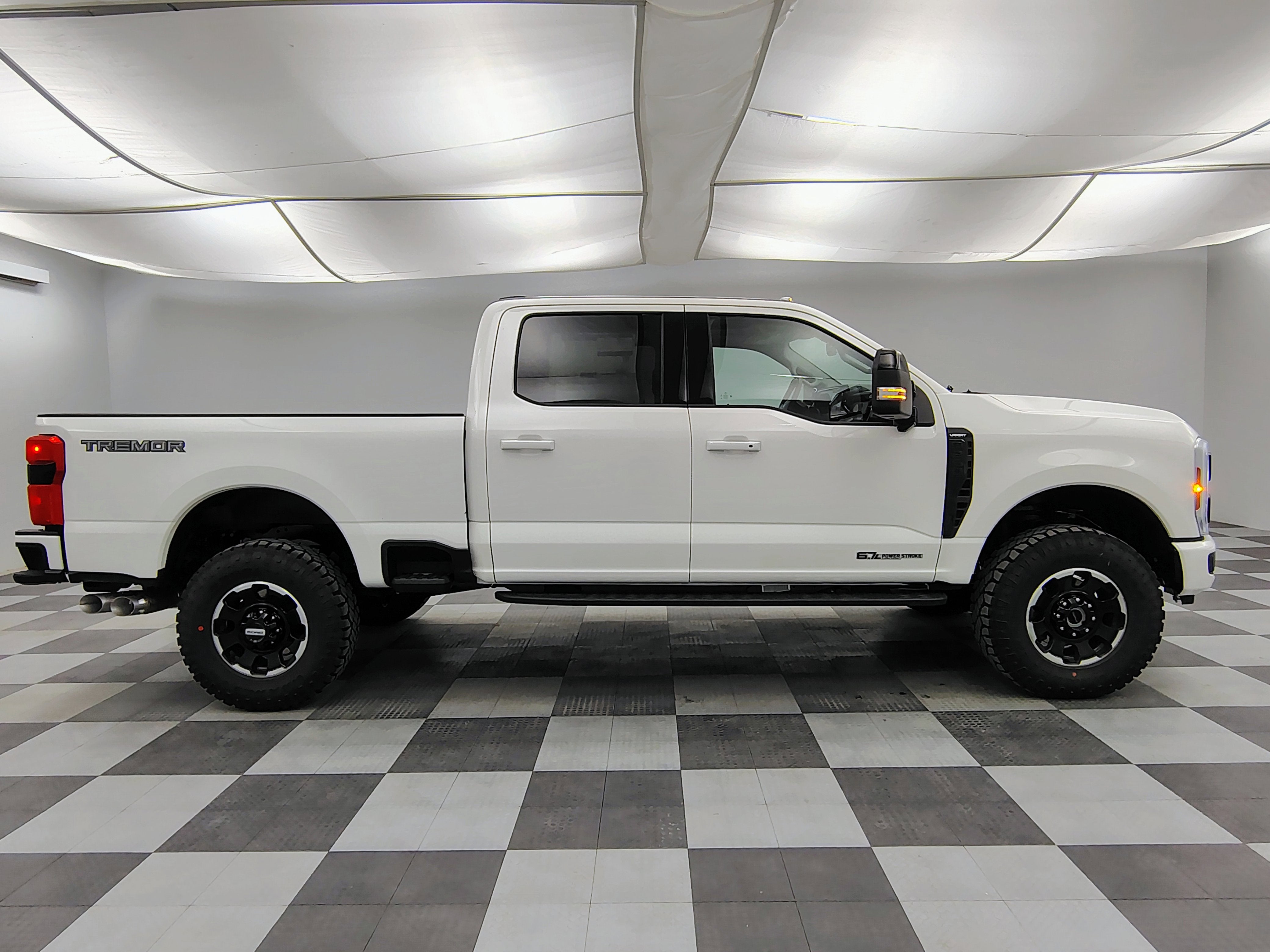 2026 Ford F-250 Lariat
