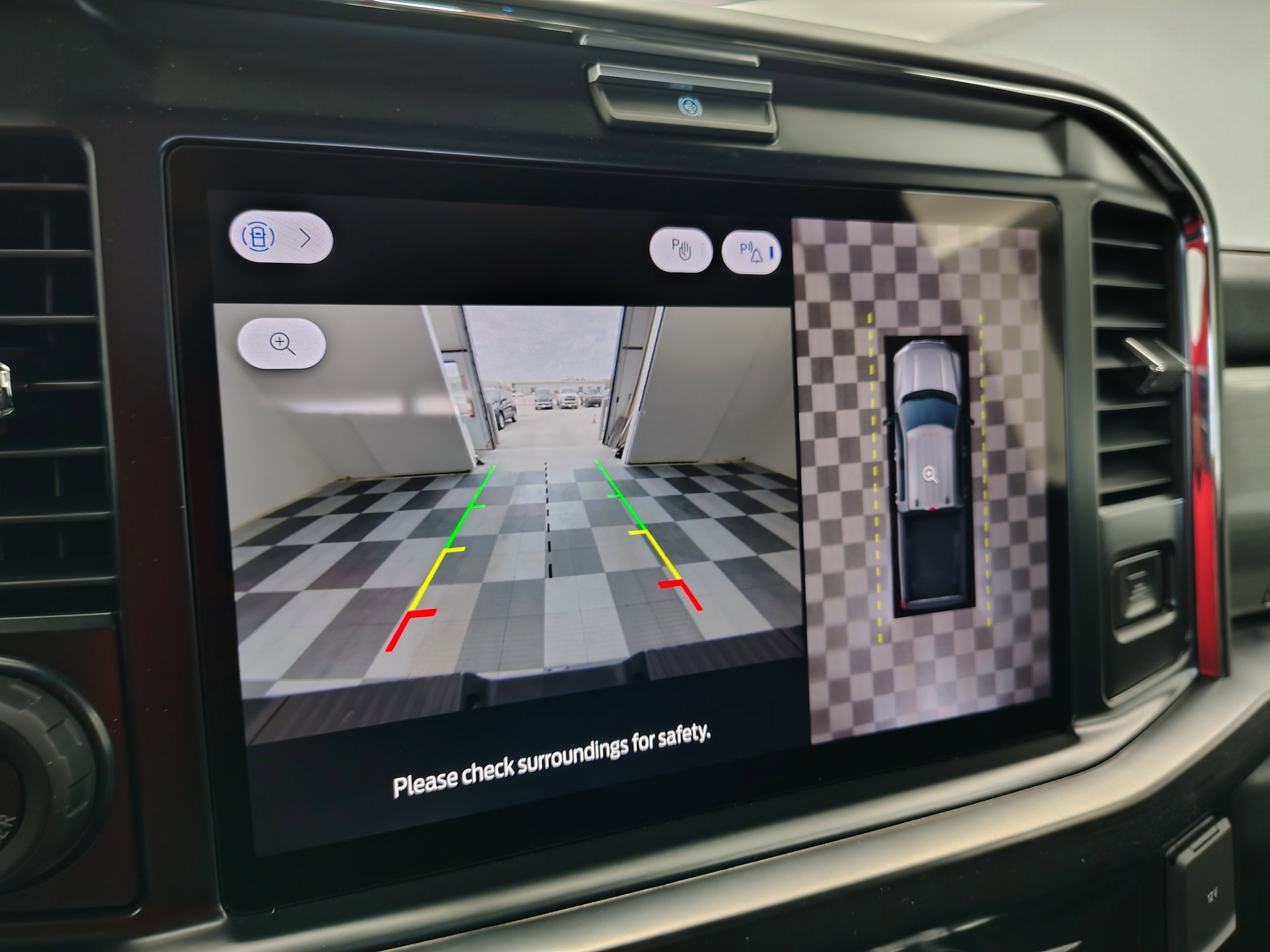 2026 Ford F-350 Lariat