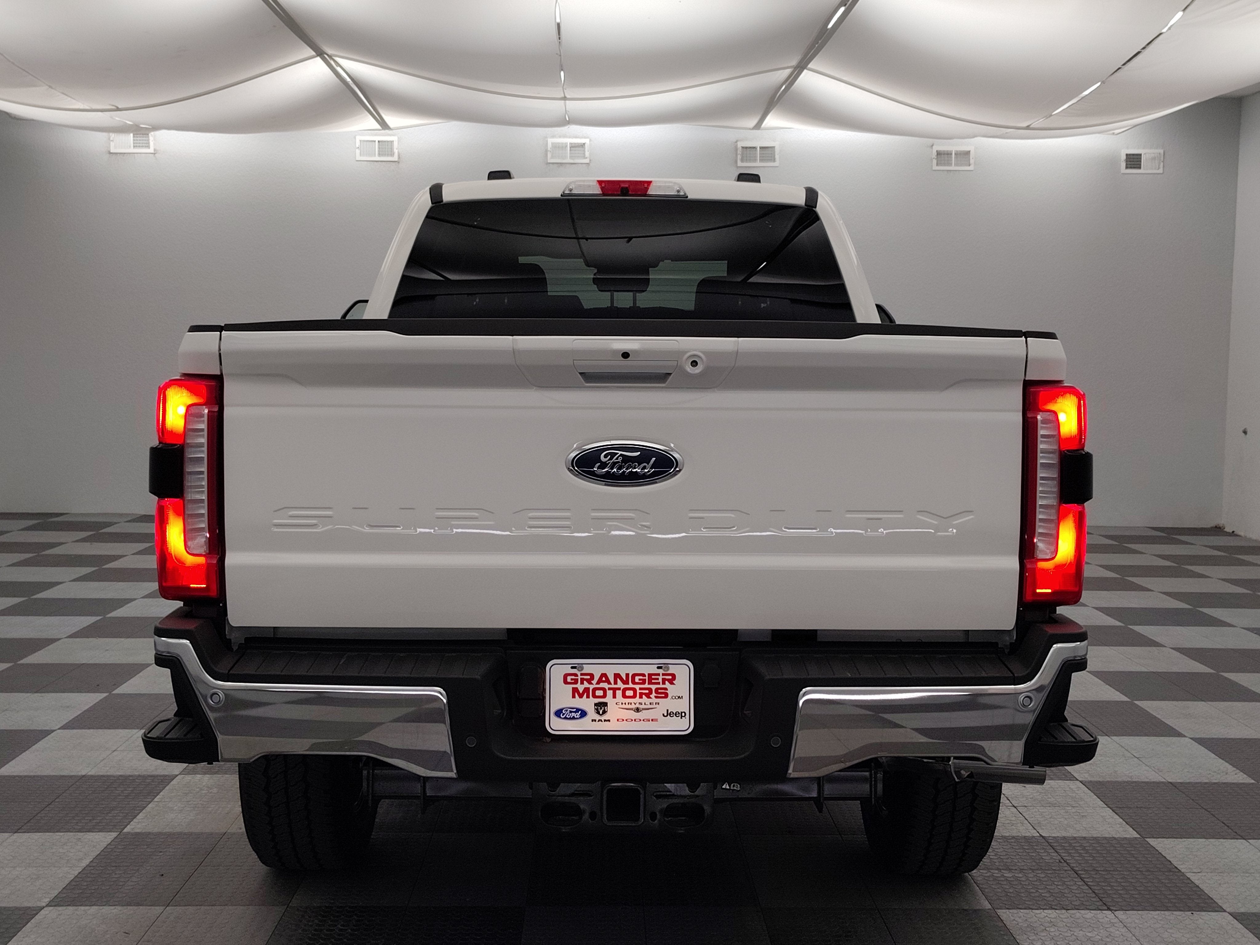 2026 Ford F-350 Lariat