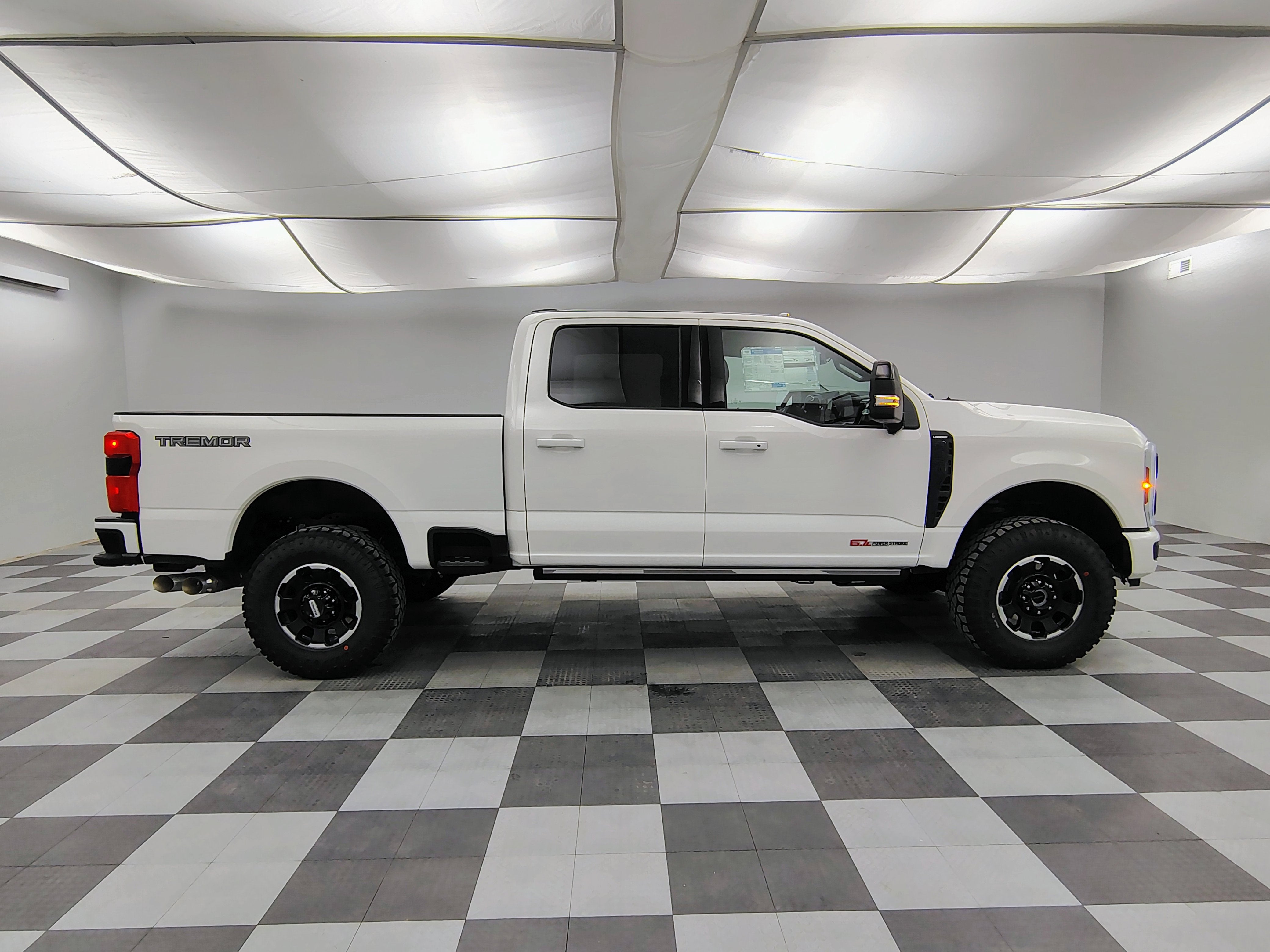 2026 Ford F-350 Lariat