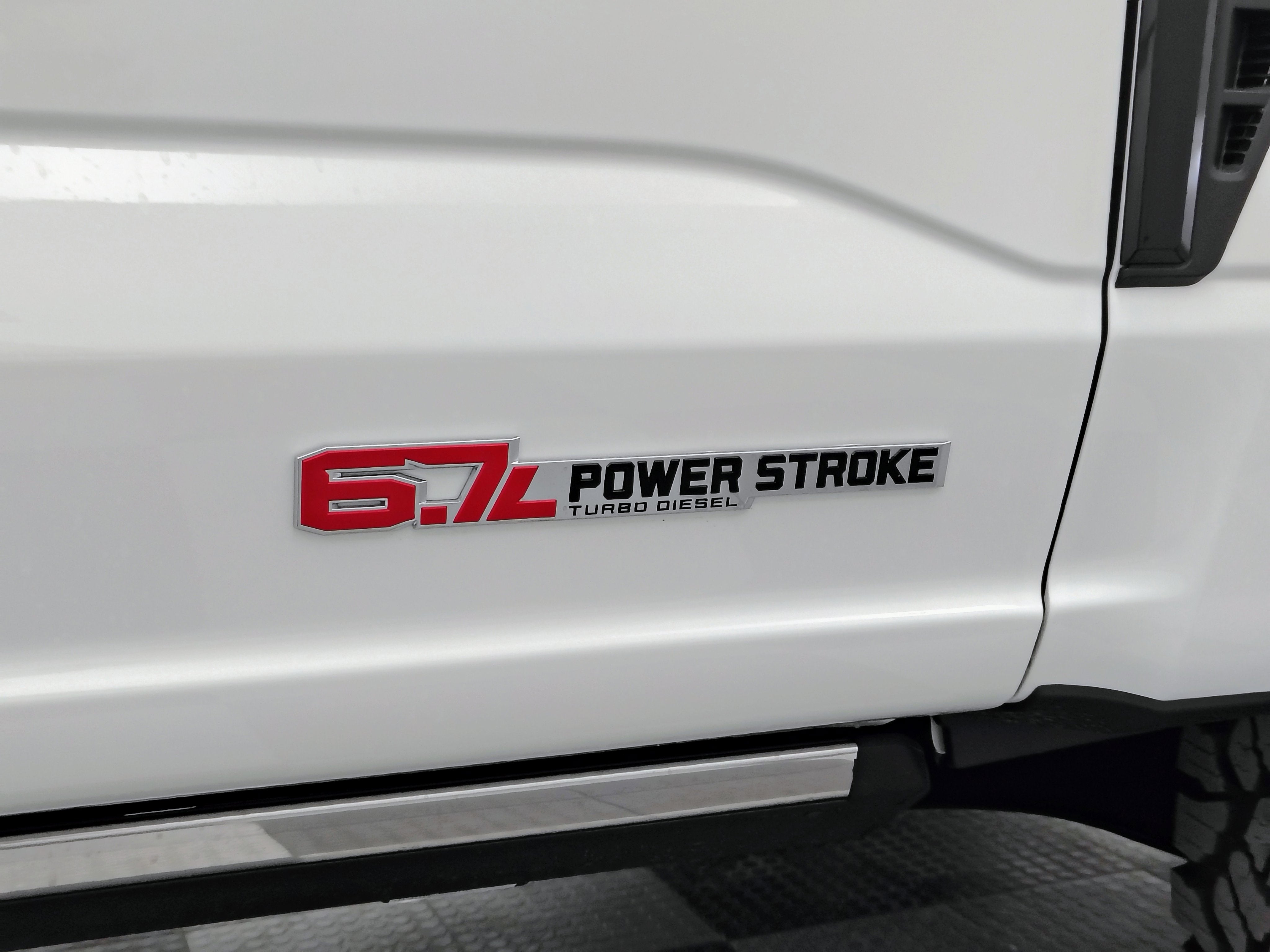 2026 Ford F-350 Lariat