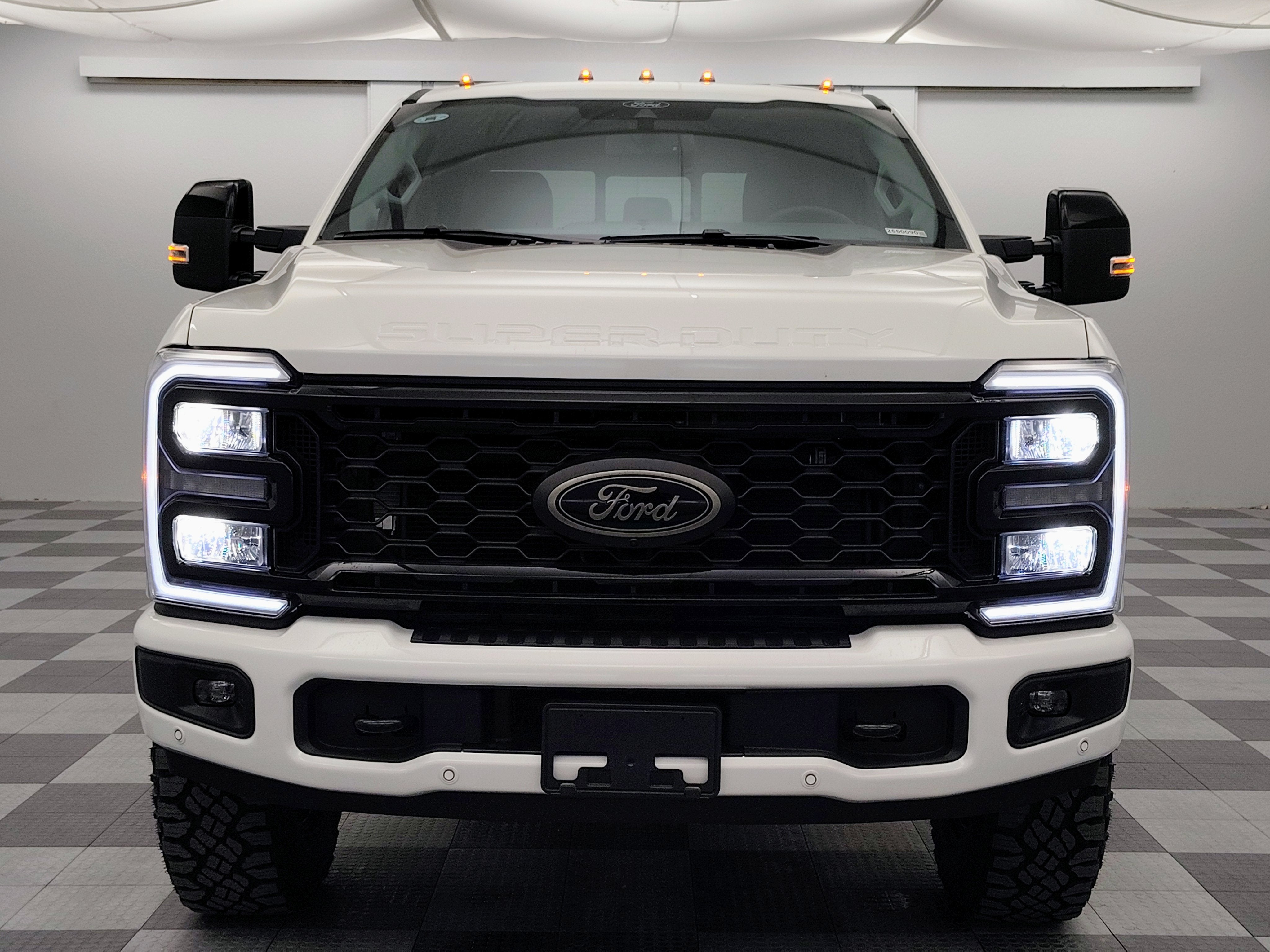 2026 Ford F-350 Lariat