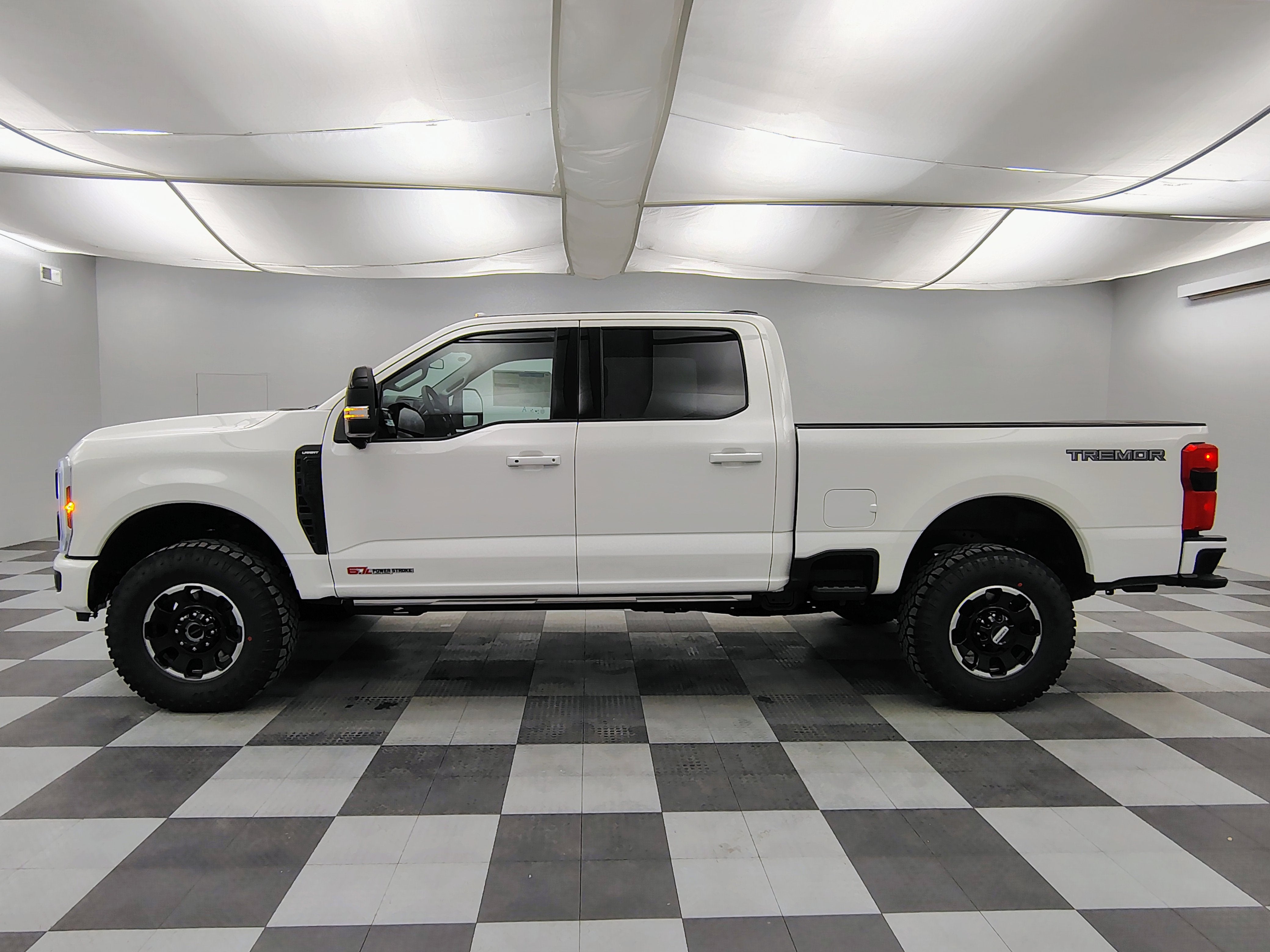 2026 Ford F-350 Lariat