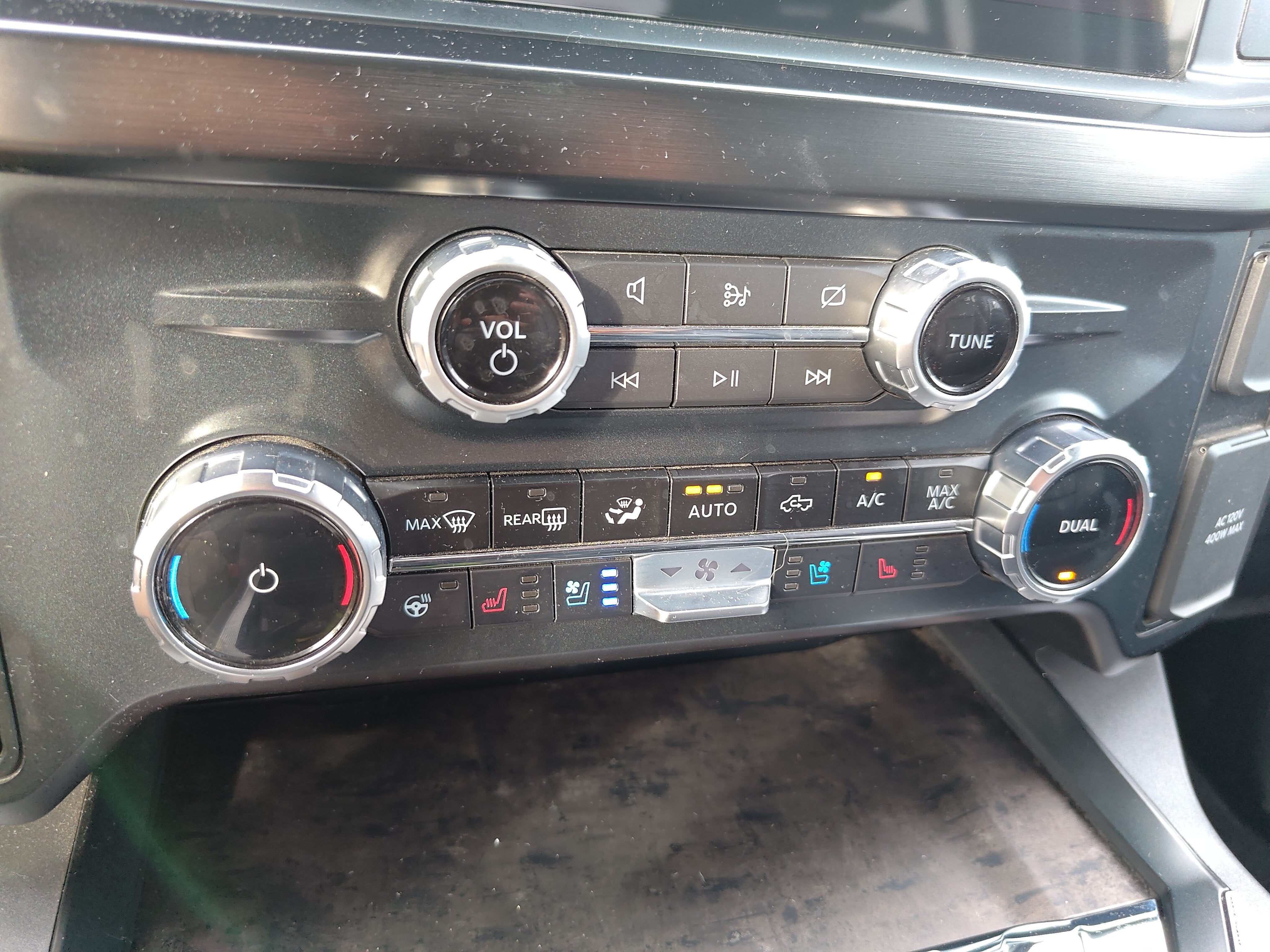 2023 Ford F-350 Lariat Super Duty
