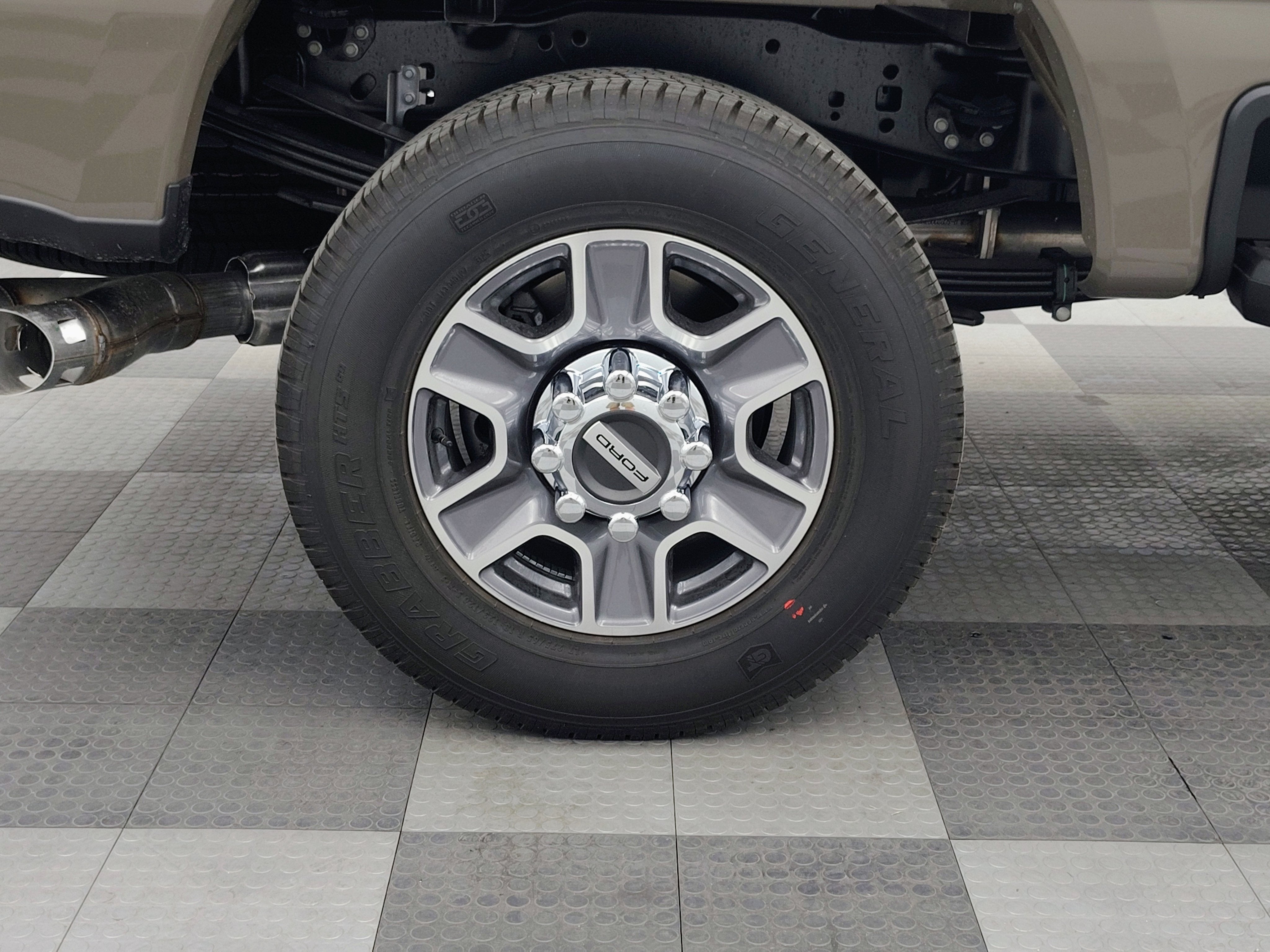 2026 Ford F-350 Lariat