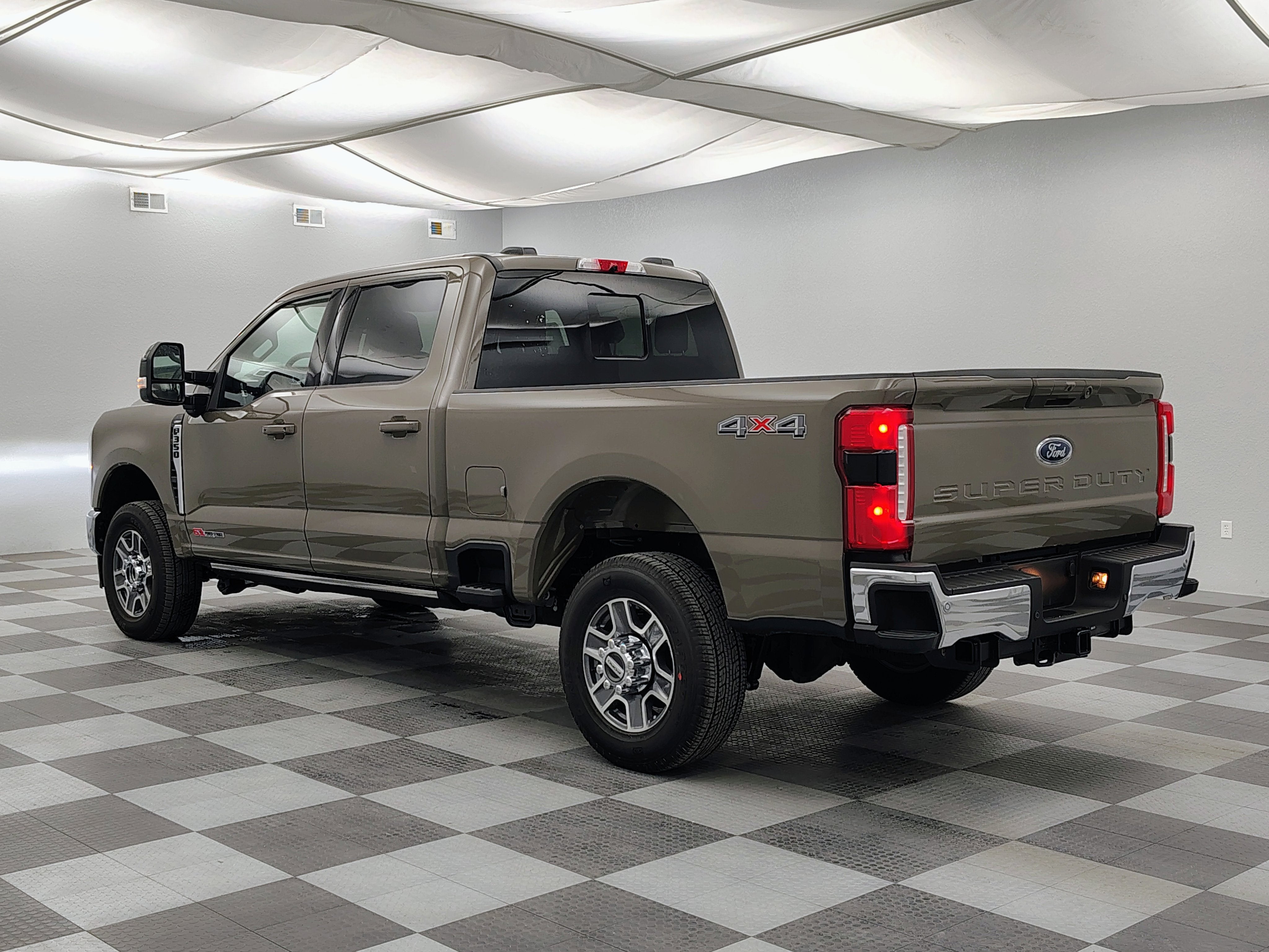 2026 Ford F-350 Lariat