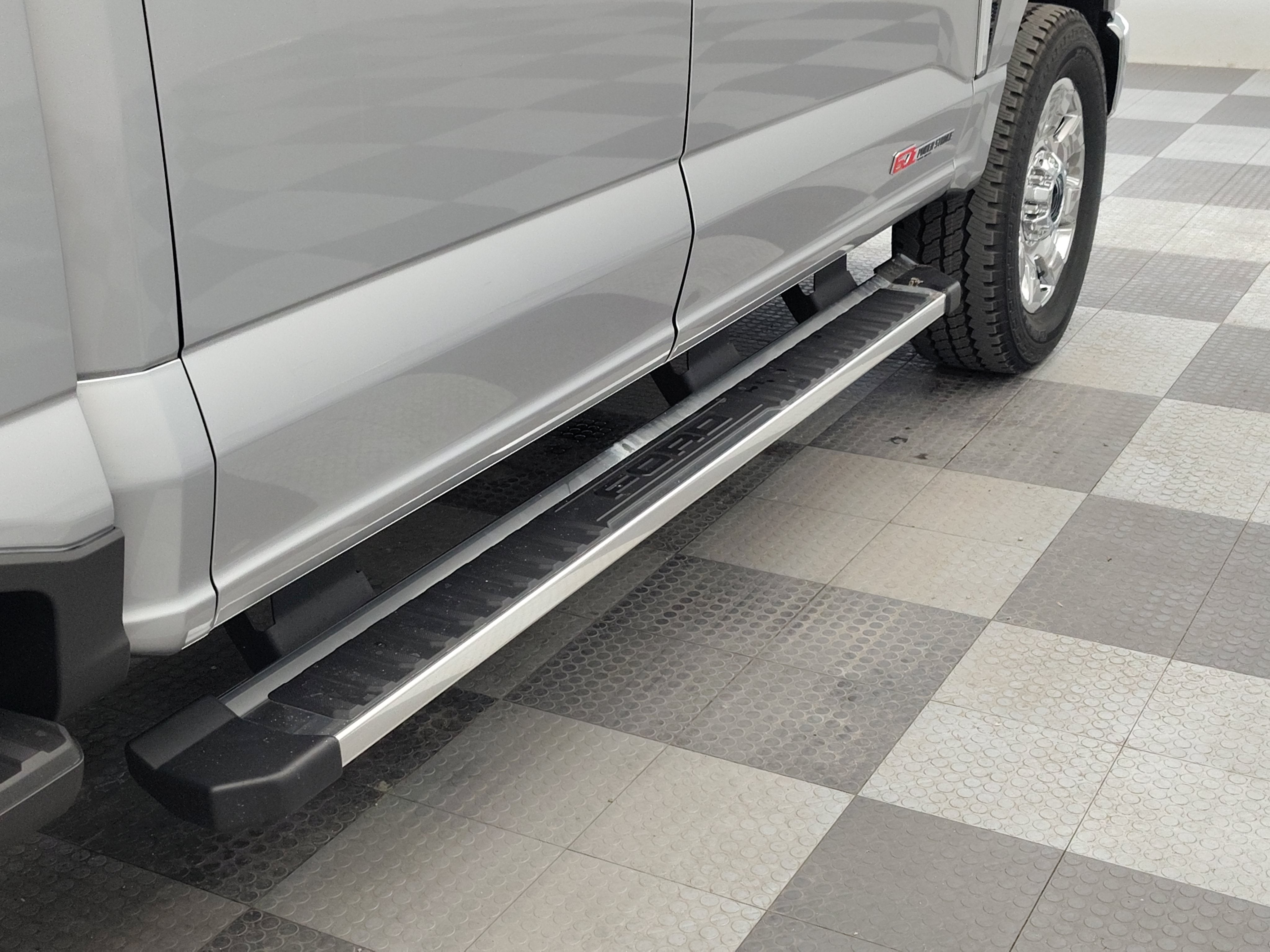 2027 Ford F-350 Lariat