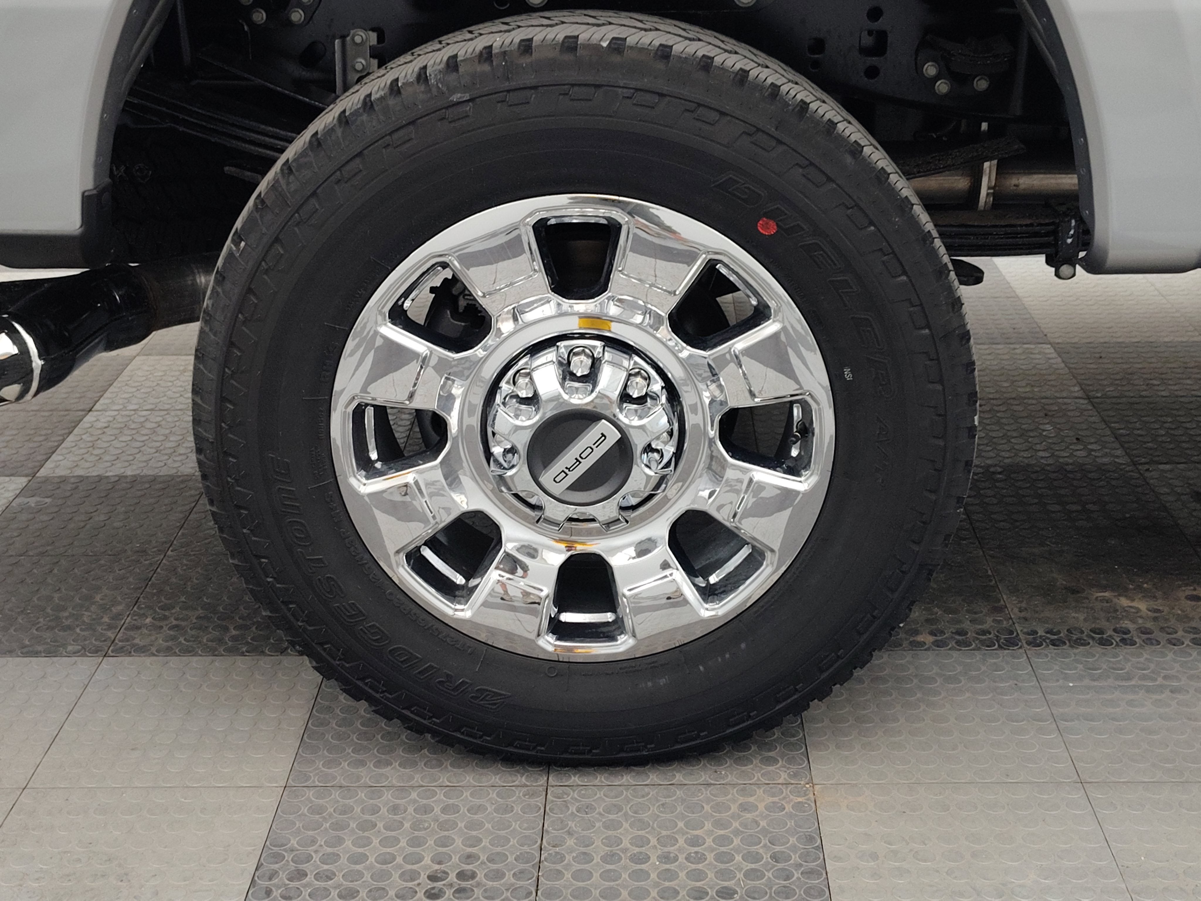 2027 Ford F-350 Lariat