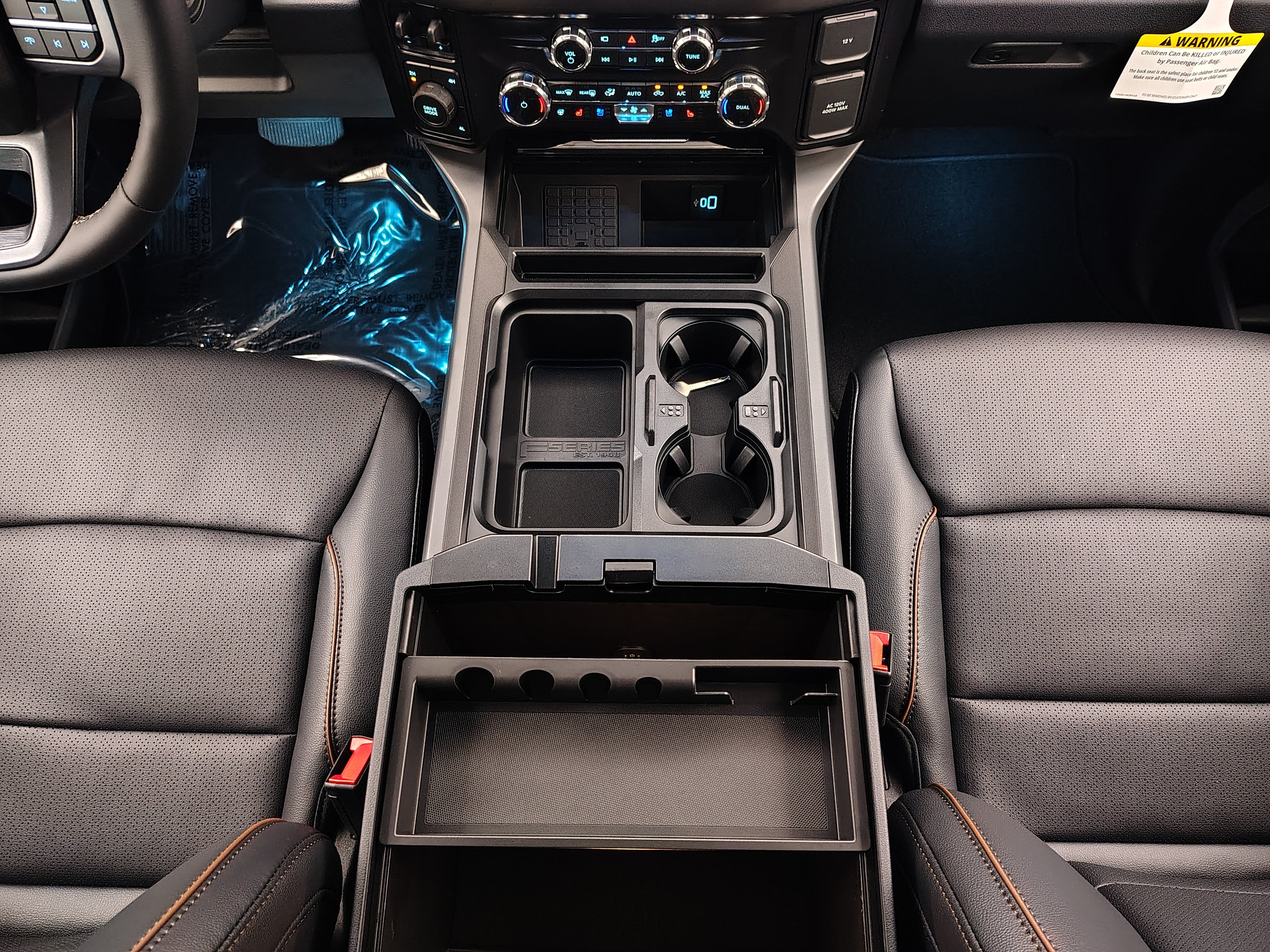2027 Ford F-350 Lariat