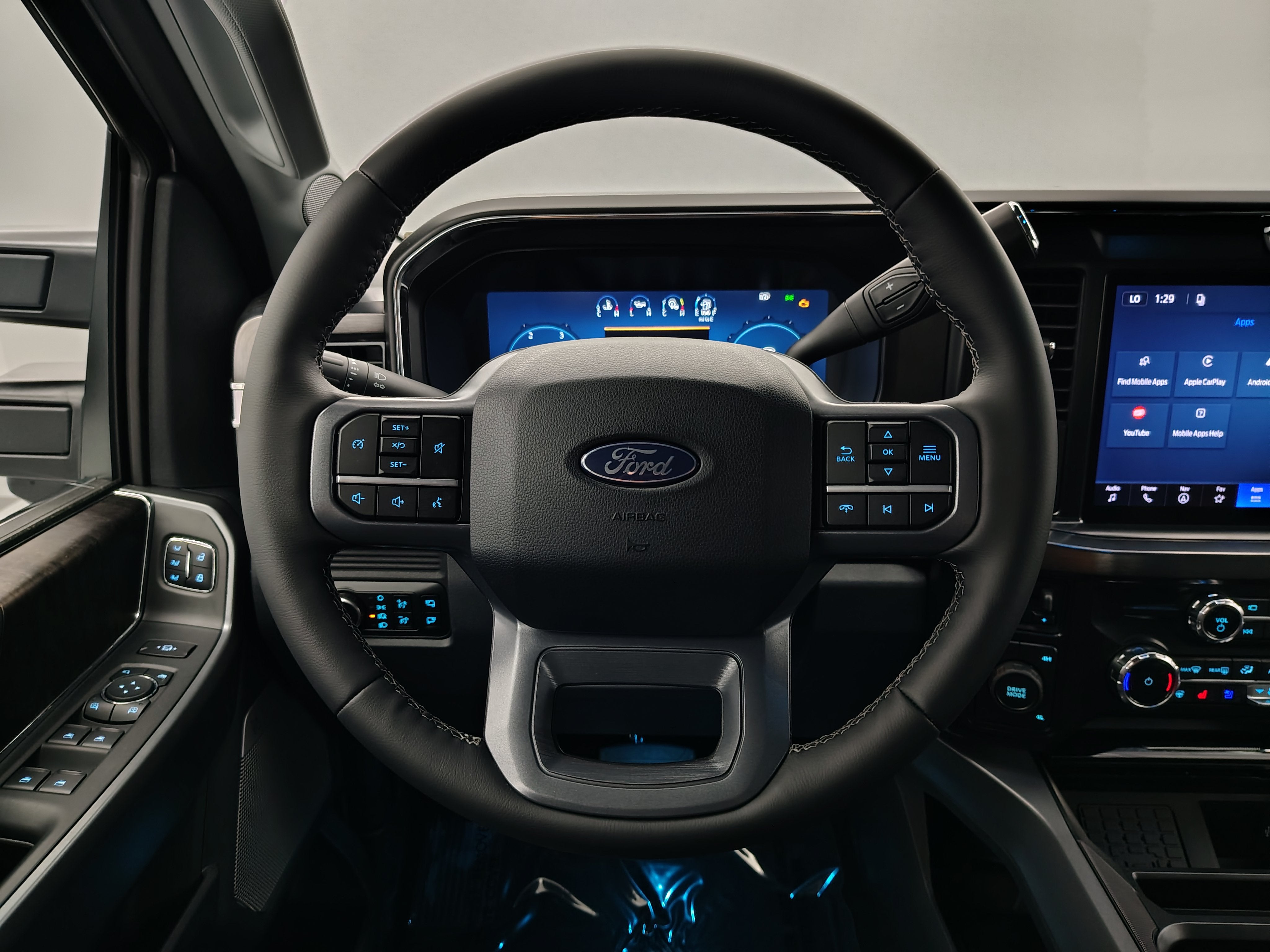 2027 Ford F-350 Lariat
