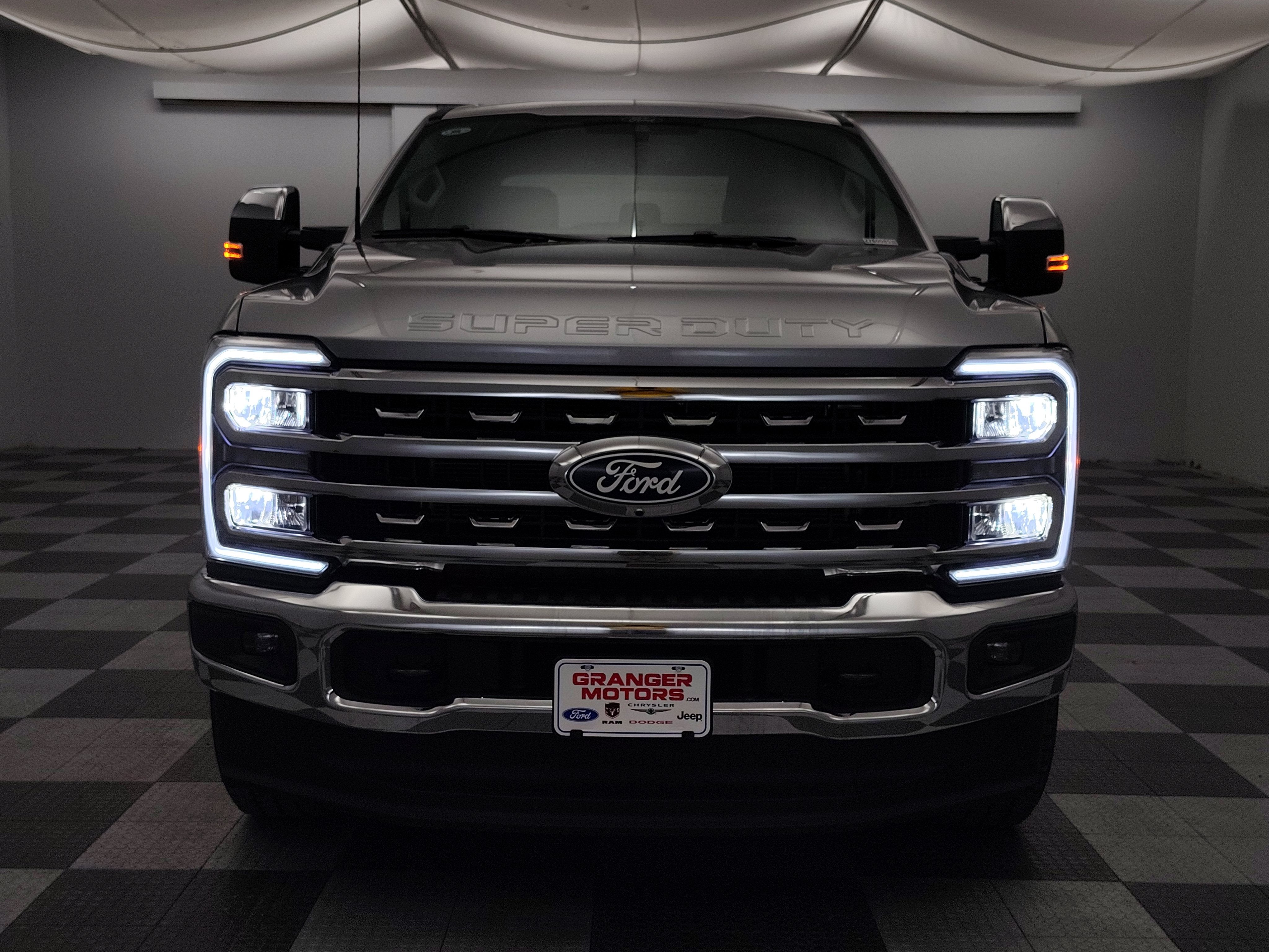 2027 Ford F-350 Lariat