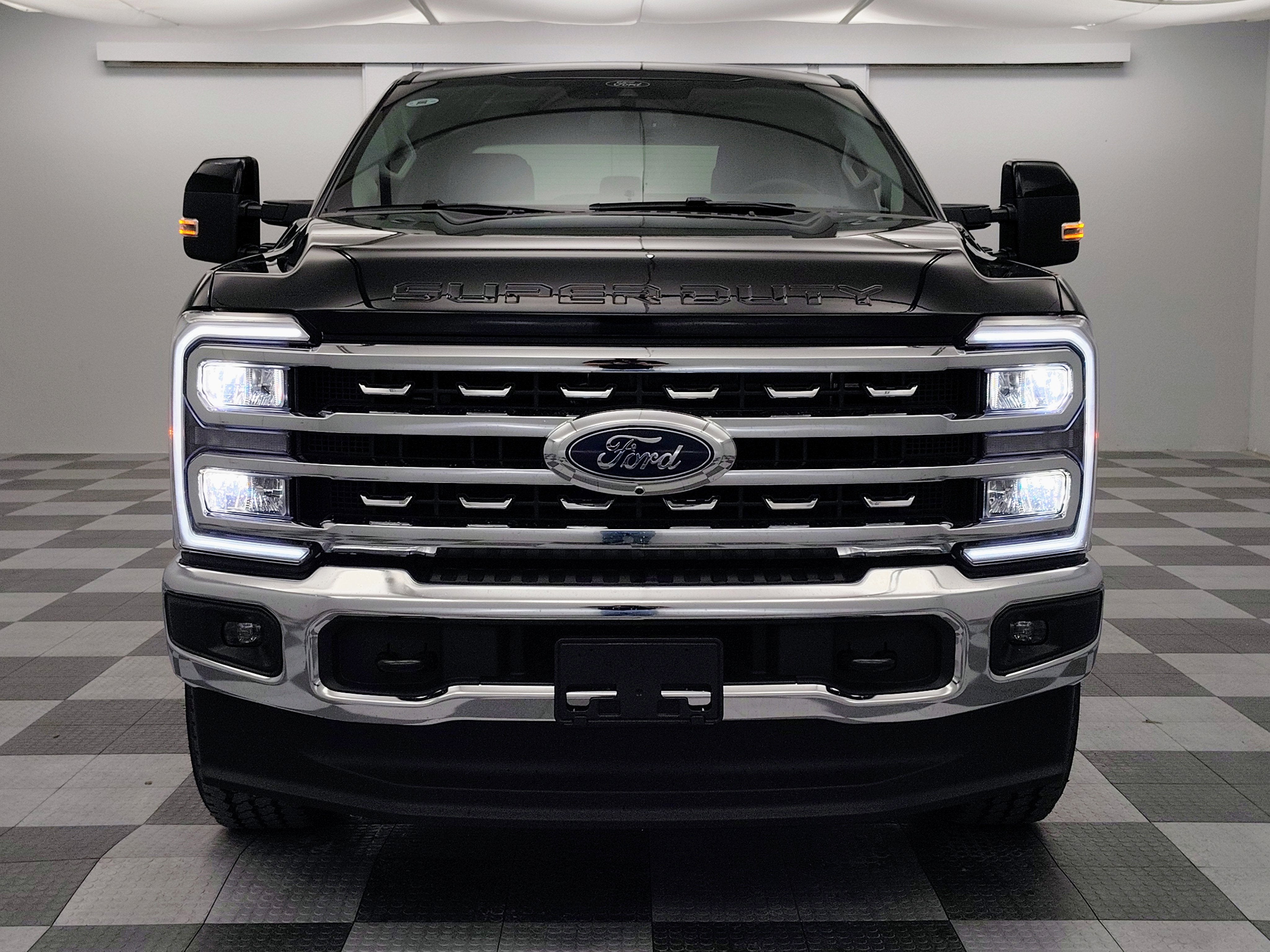 2026 Ford F-350 Lariat