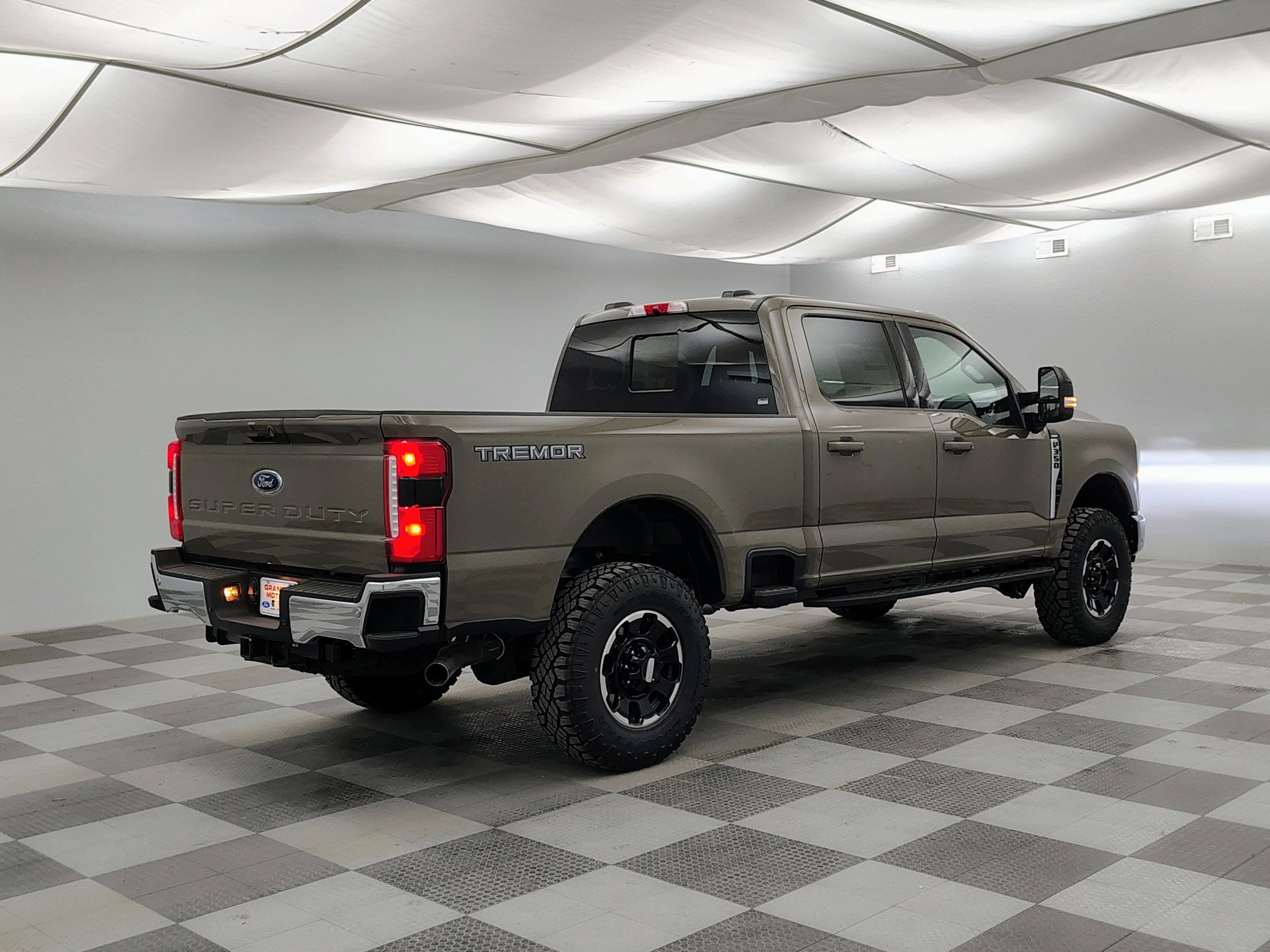 2026 Ford F-350 Lariat