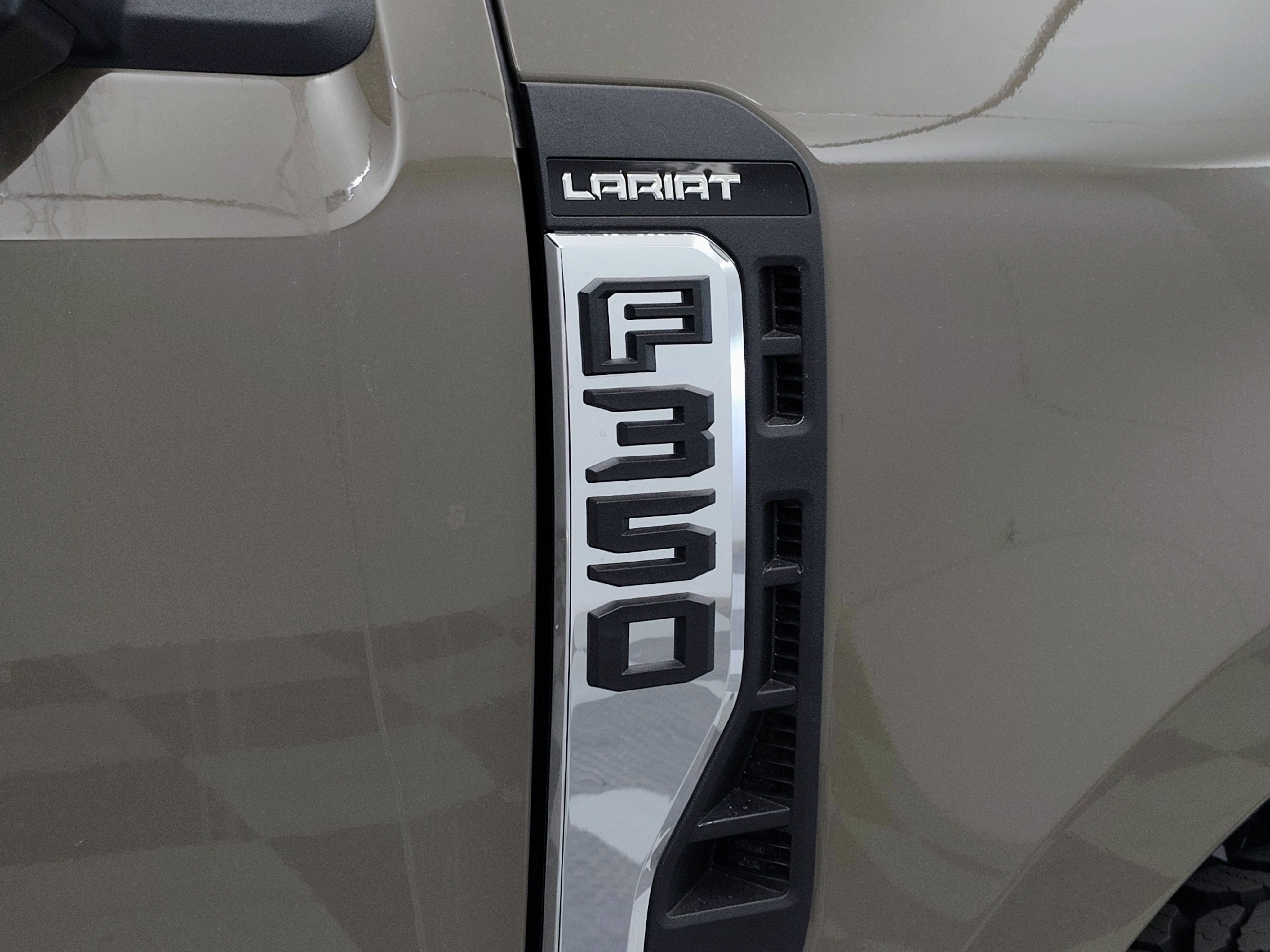 2026 Ford F-350 Lariat