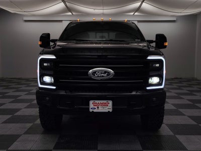 2027 Ford F-350 Platinum
