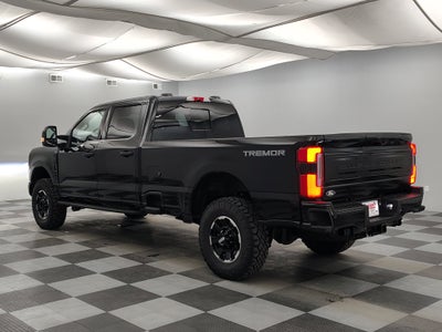 2027 Ford F-350 Platinum