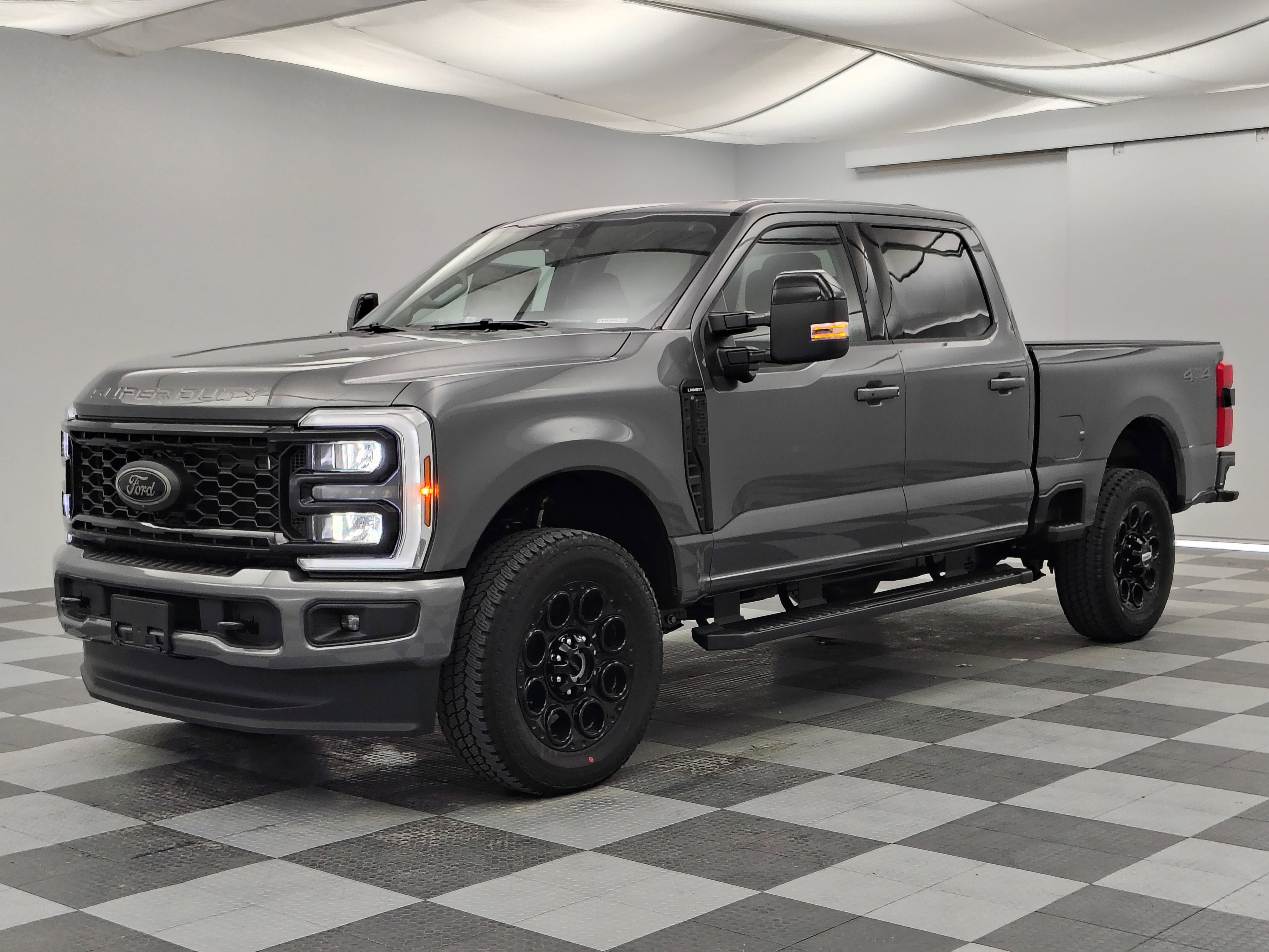 2026 Ford F-350 Lariat
