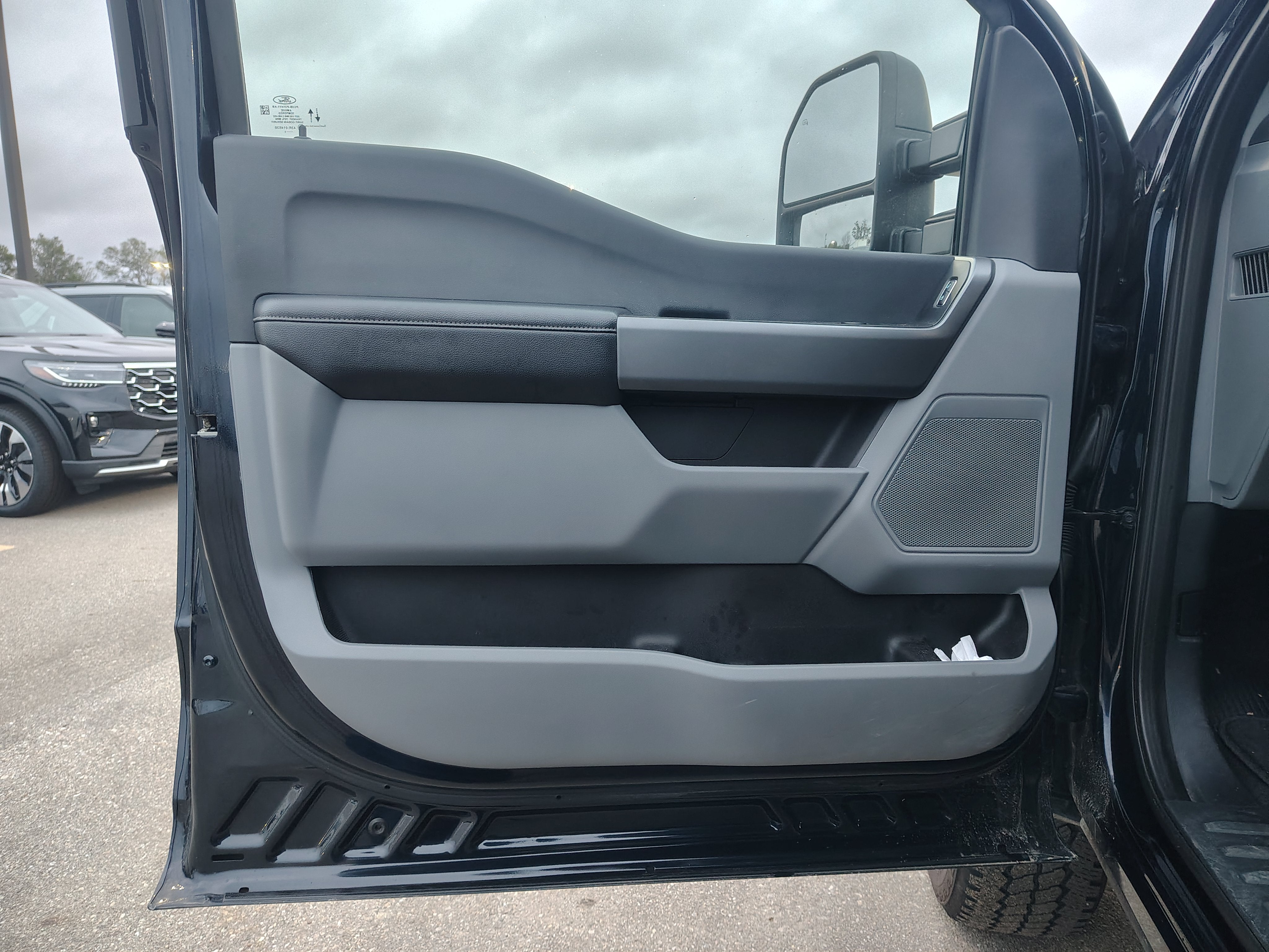 2025 Ford F-350 XLT