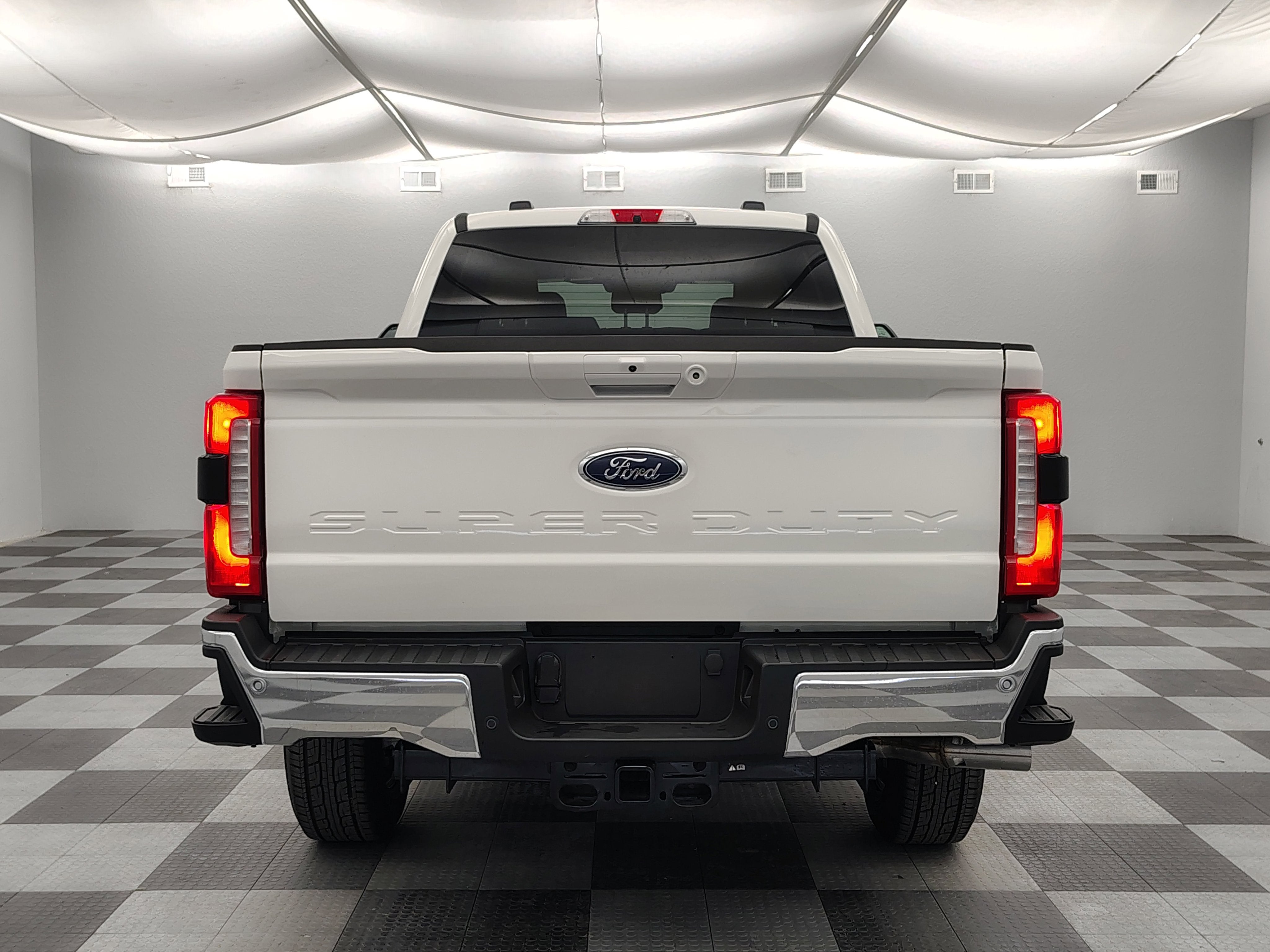 2026 Ford F-350 Lariat
