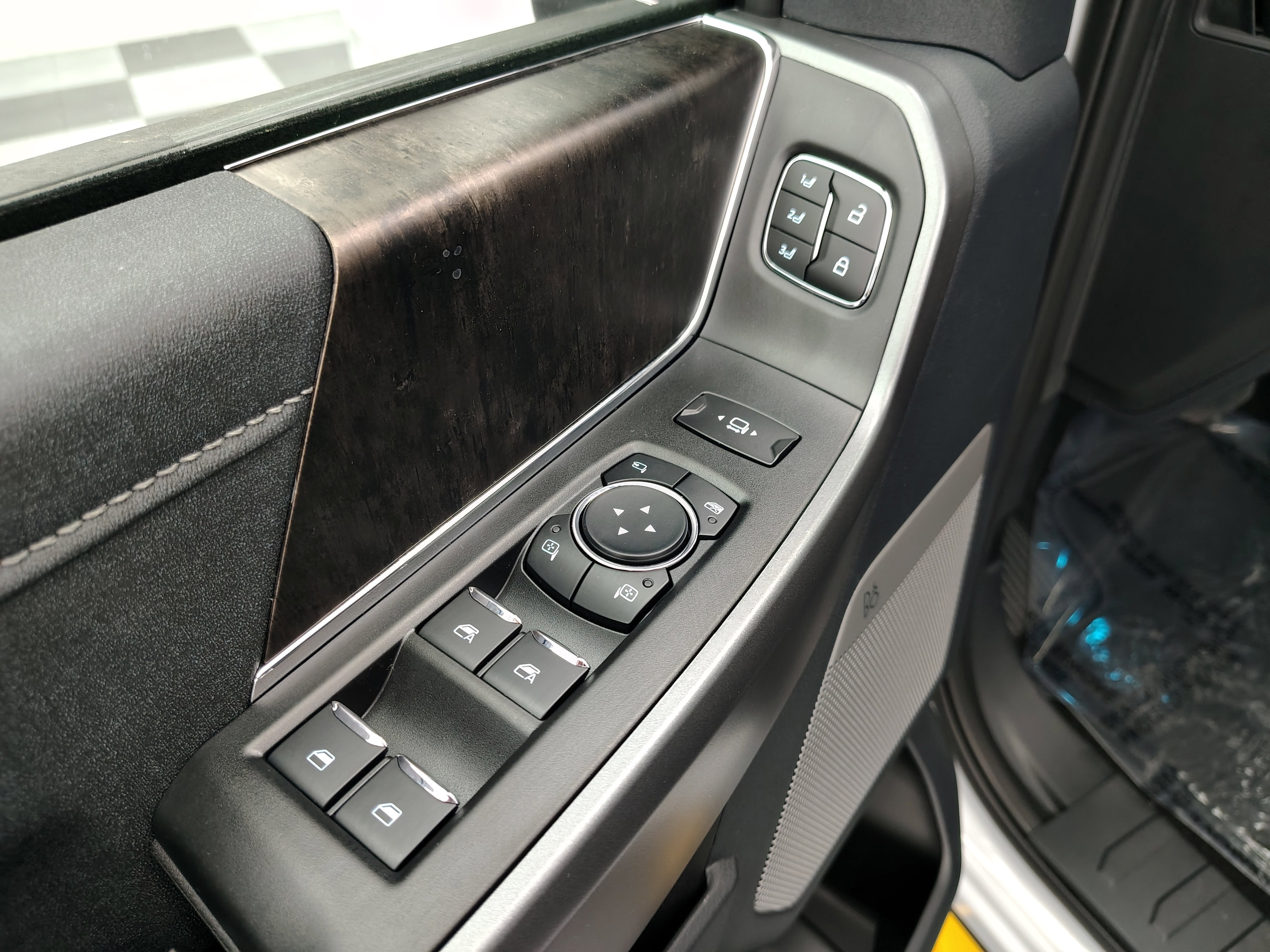 2026 Ford F-350 Lariat