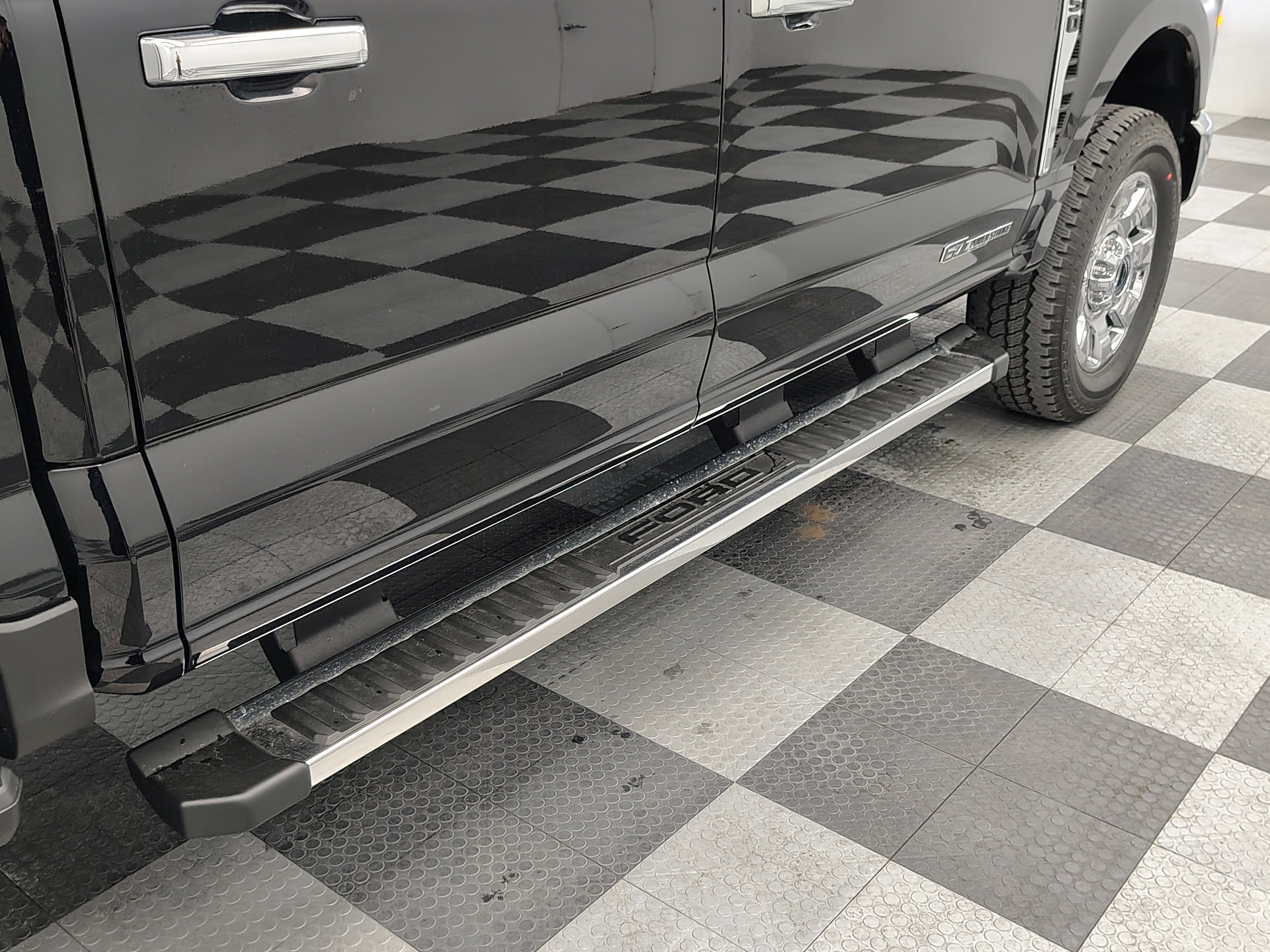 2026 Ford F-350 Lariat