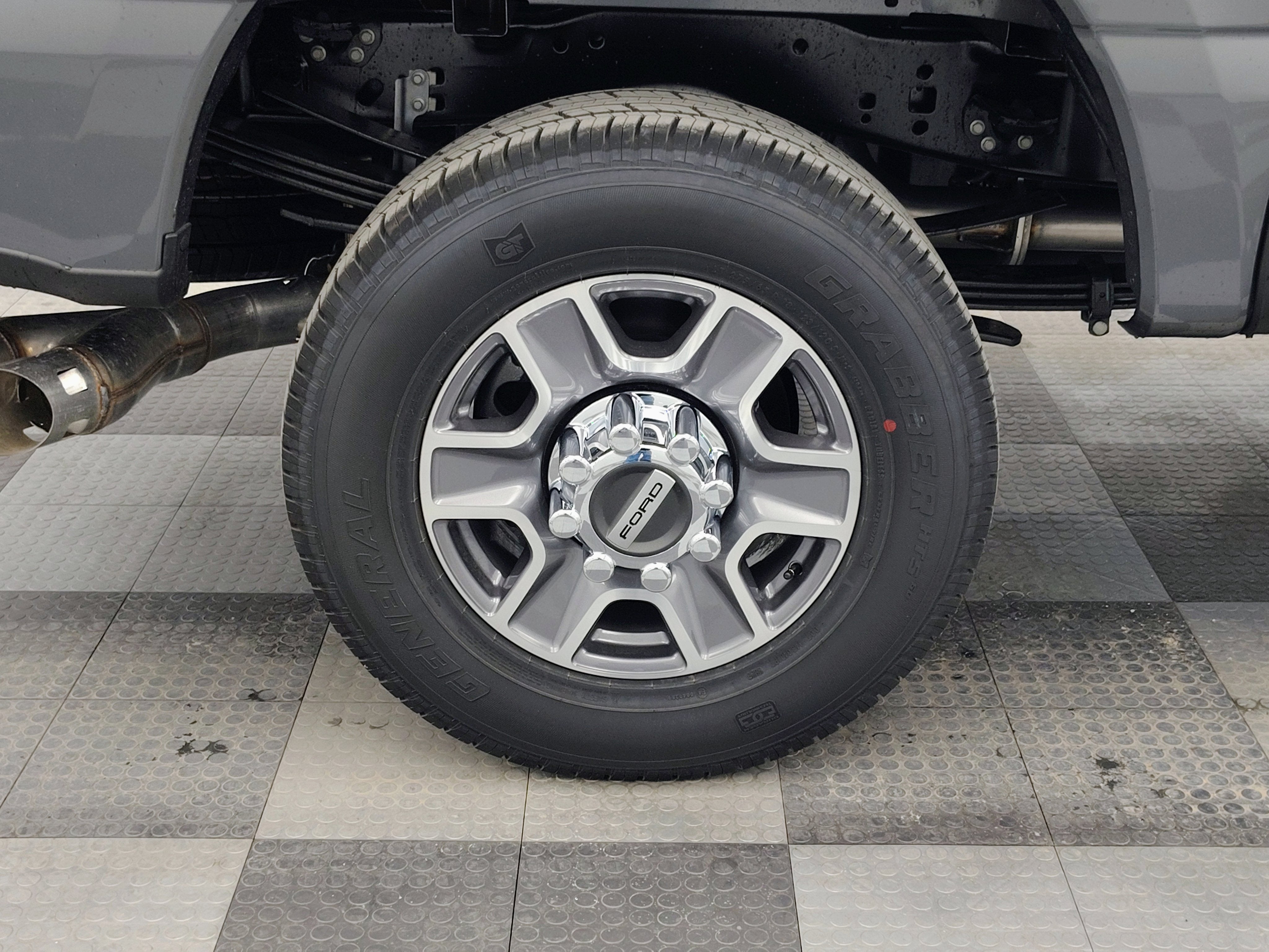 2026 Ford F-350 Lariat