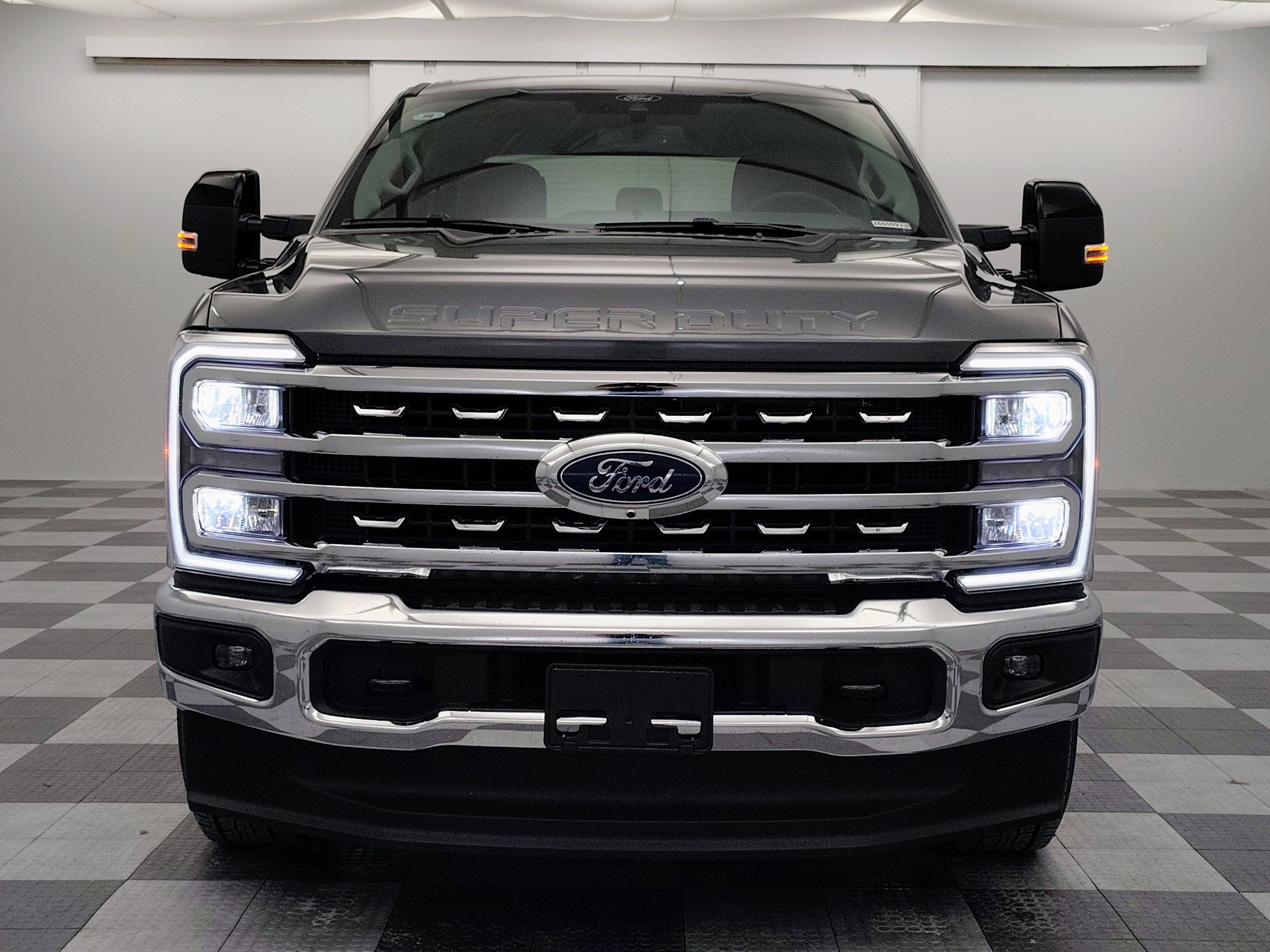 2026 Ford F-350 Lariat
