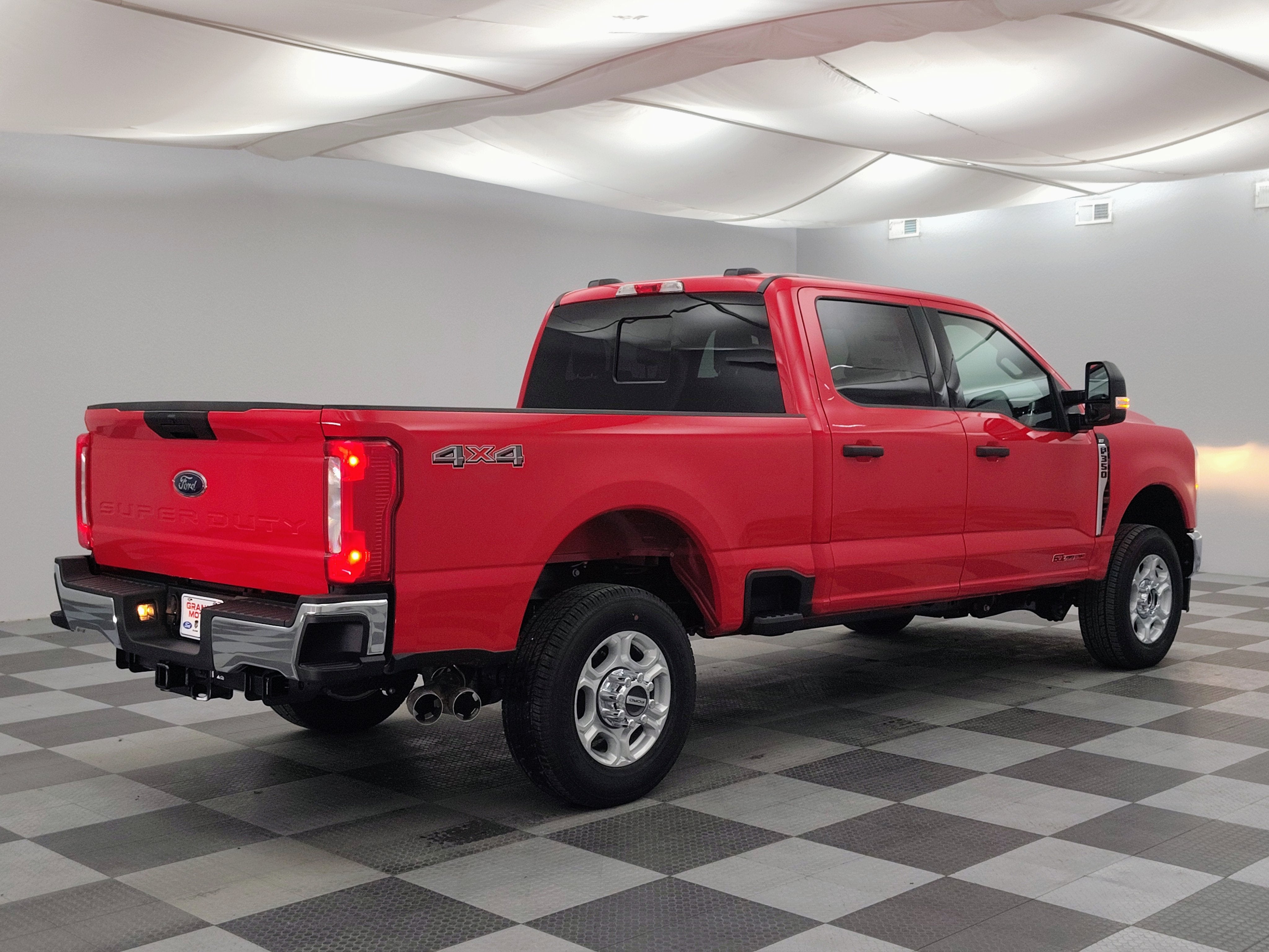 2026 Ford F-350 XLT