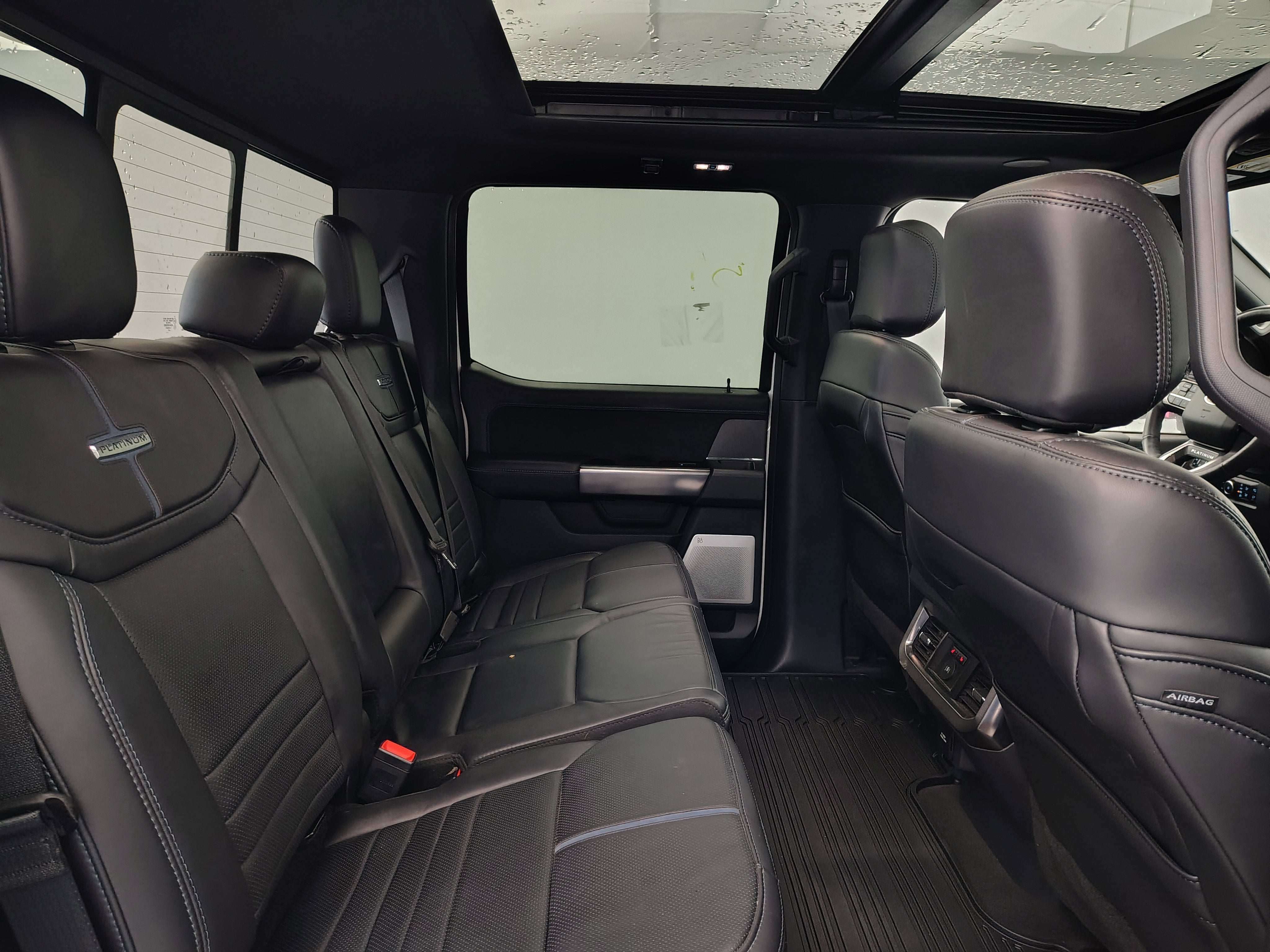2025 Ford F-350 Platinum