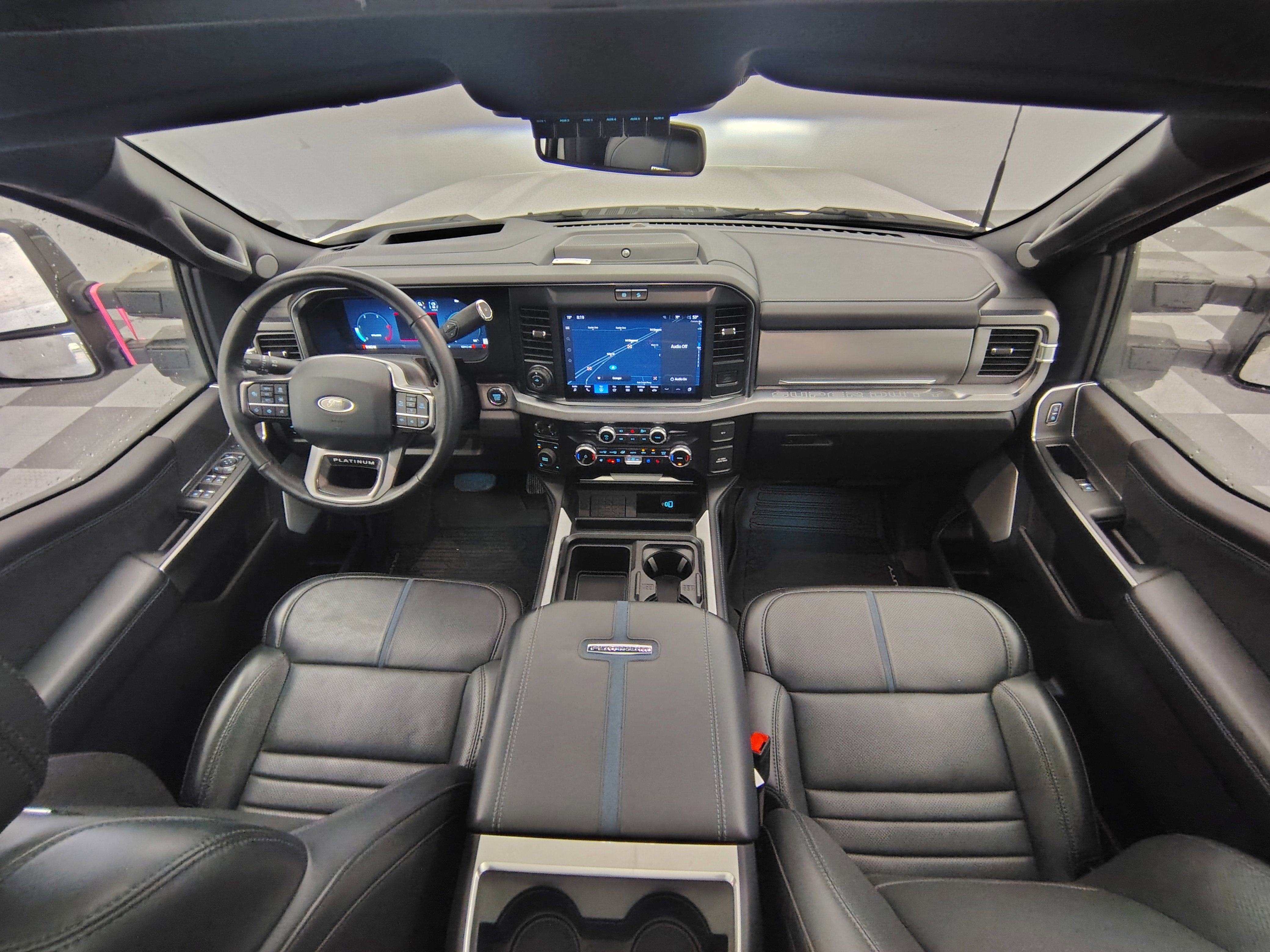 2025 Ford F-350 Platinum