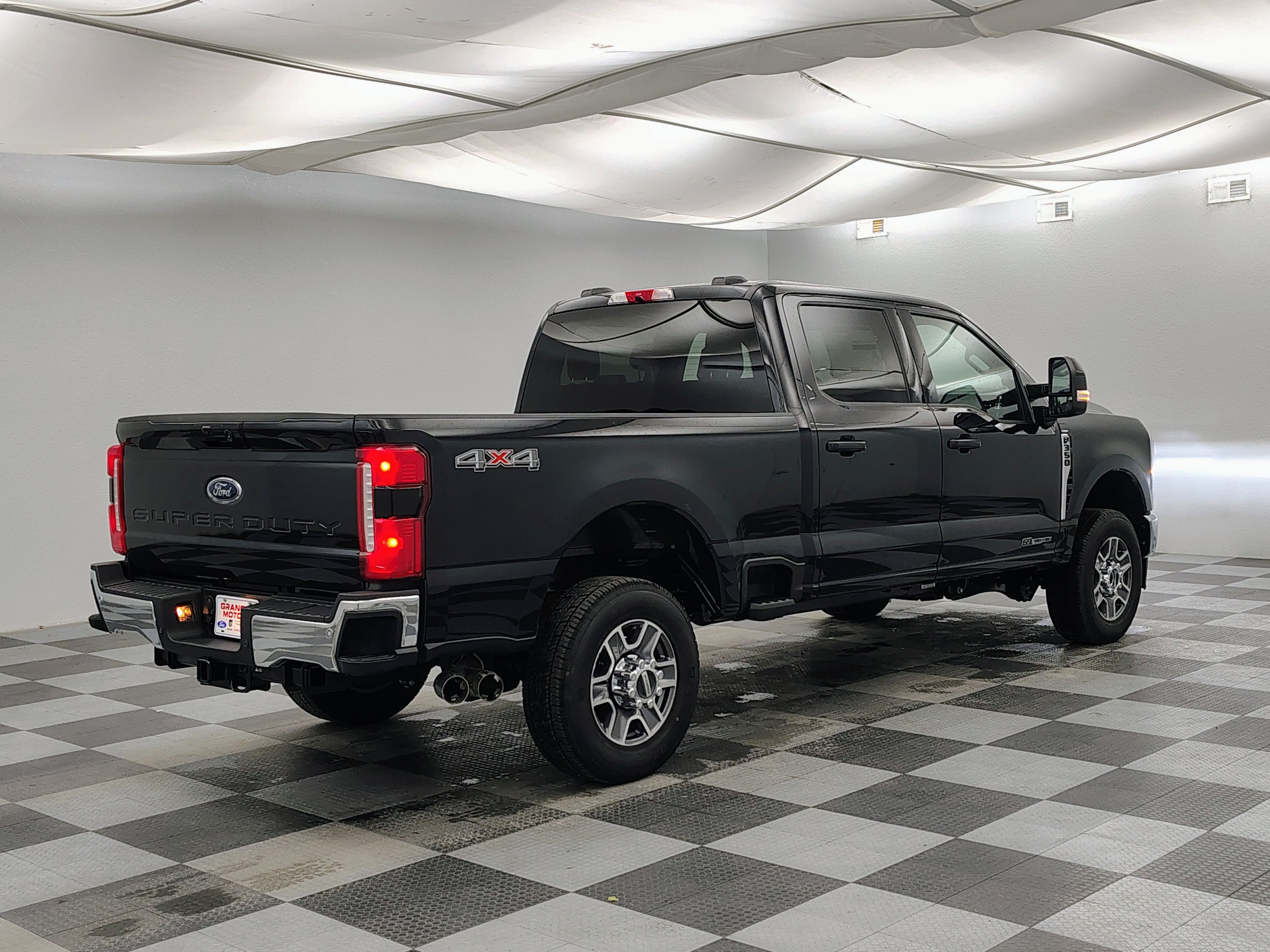 2026 Ford F-350 Lariat