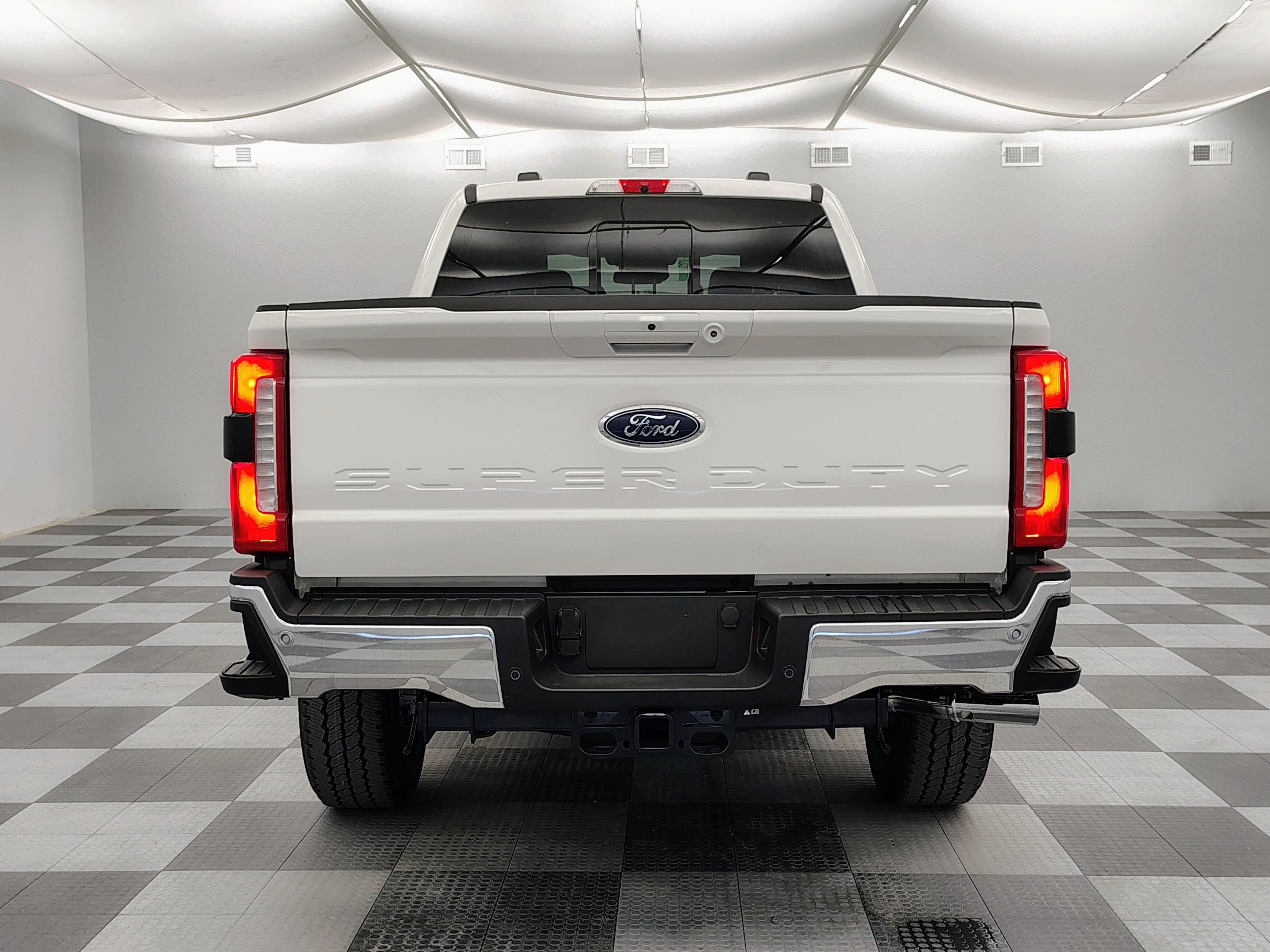 2026 Ford F-350 Lariat
