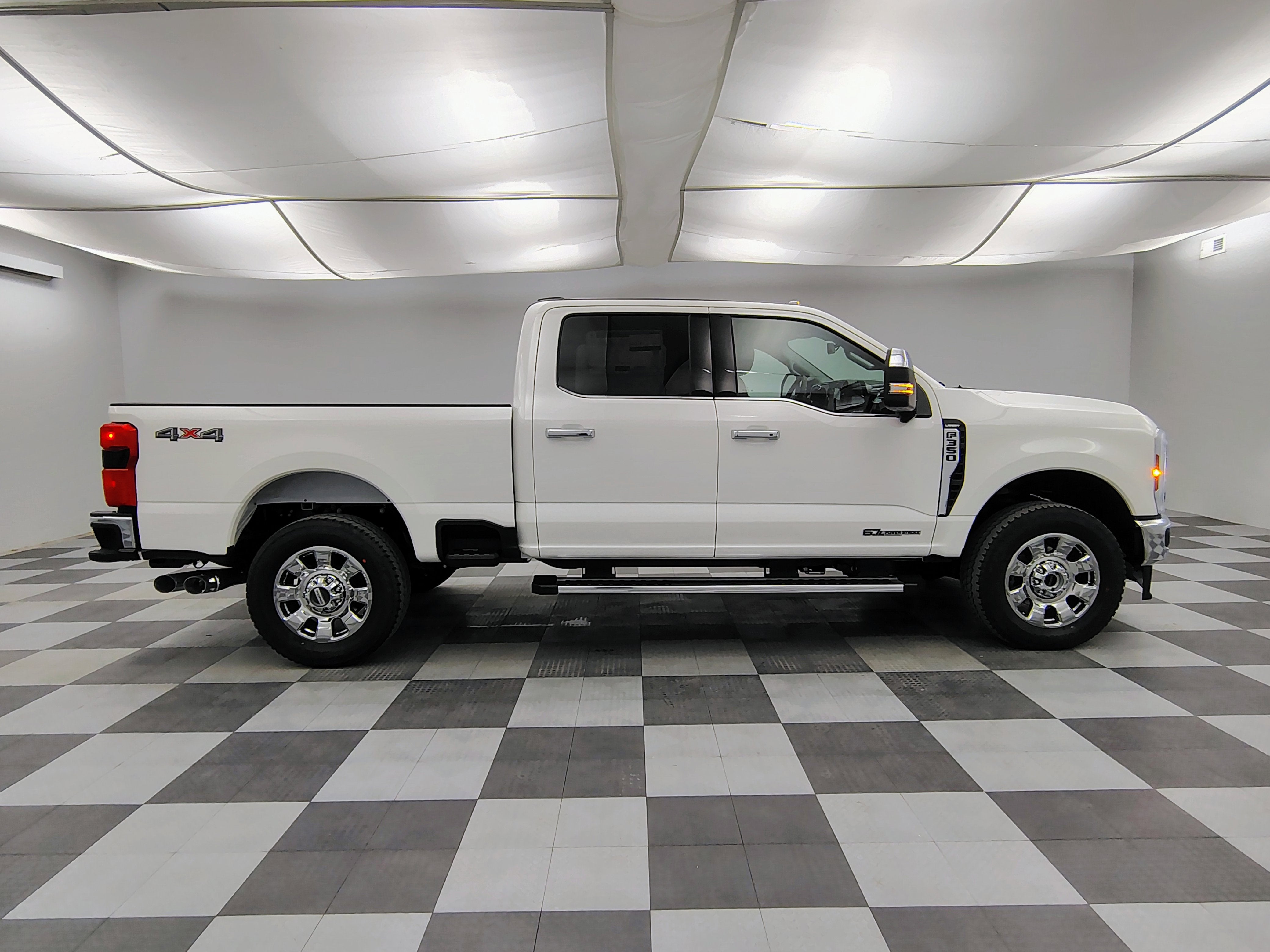 2026 Ford F-350 Lariat