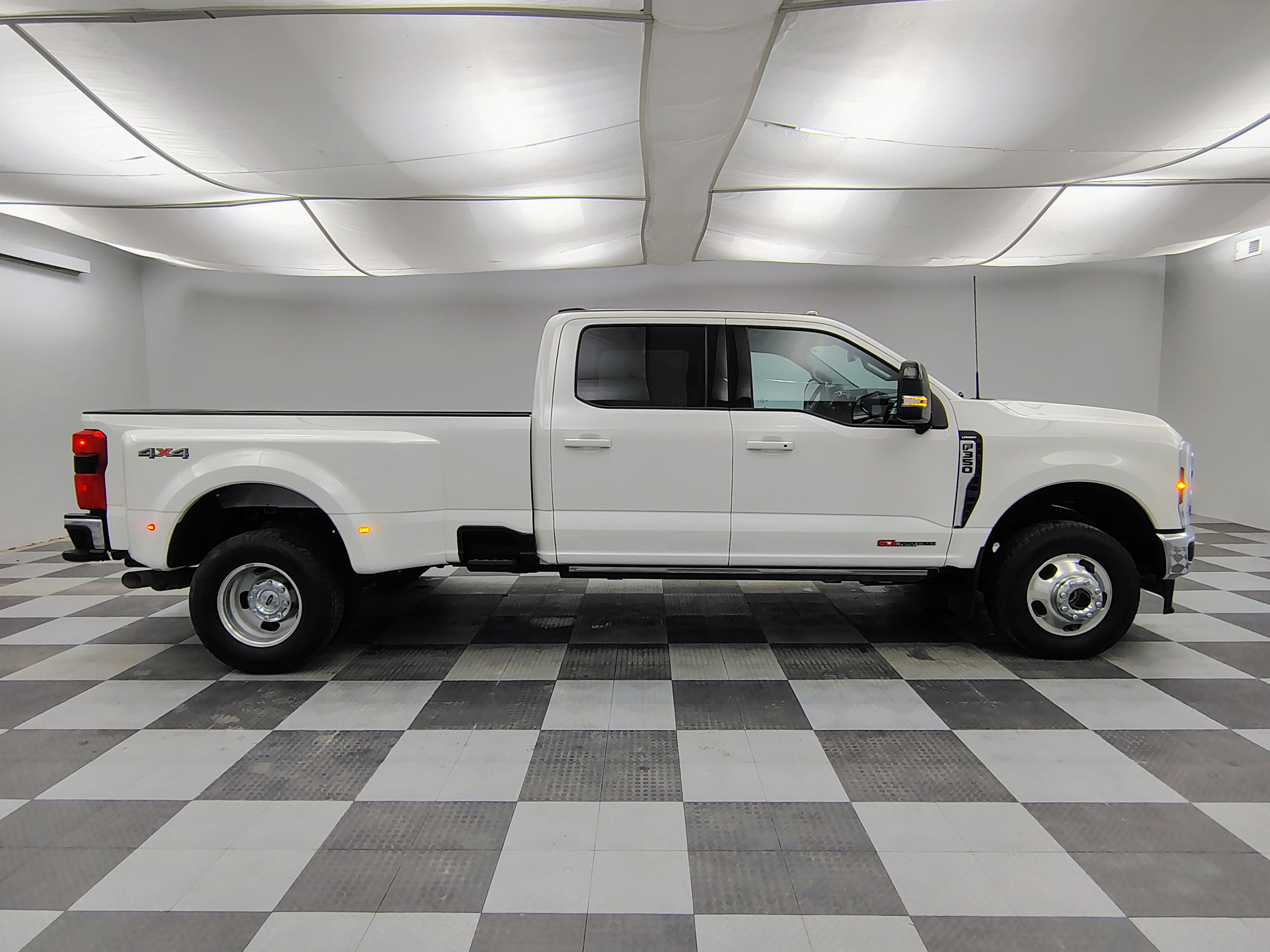 2024 Ford F-350 Lariat