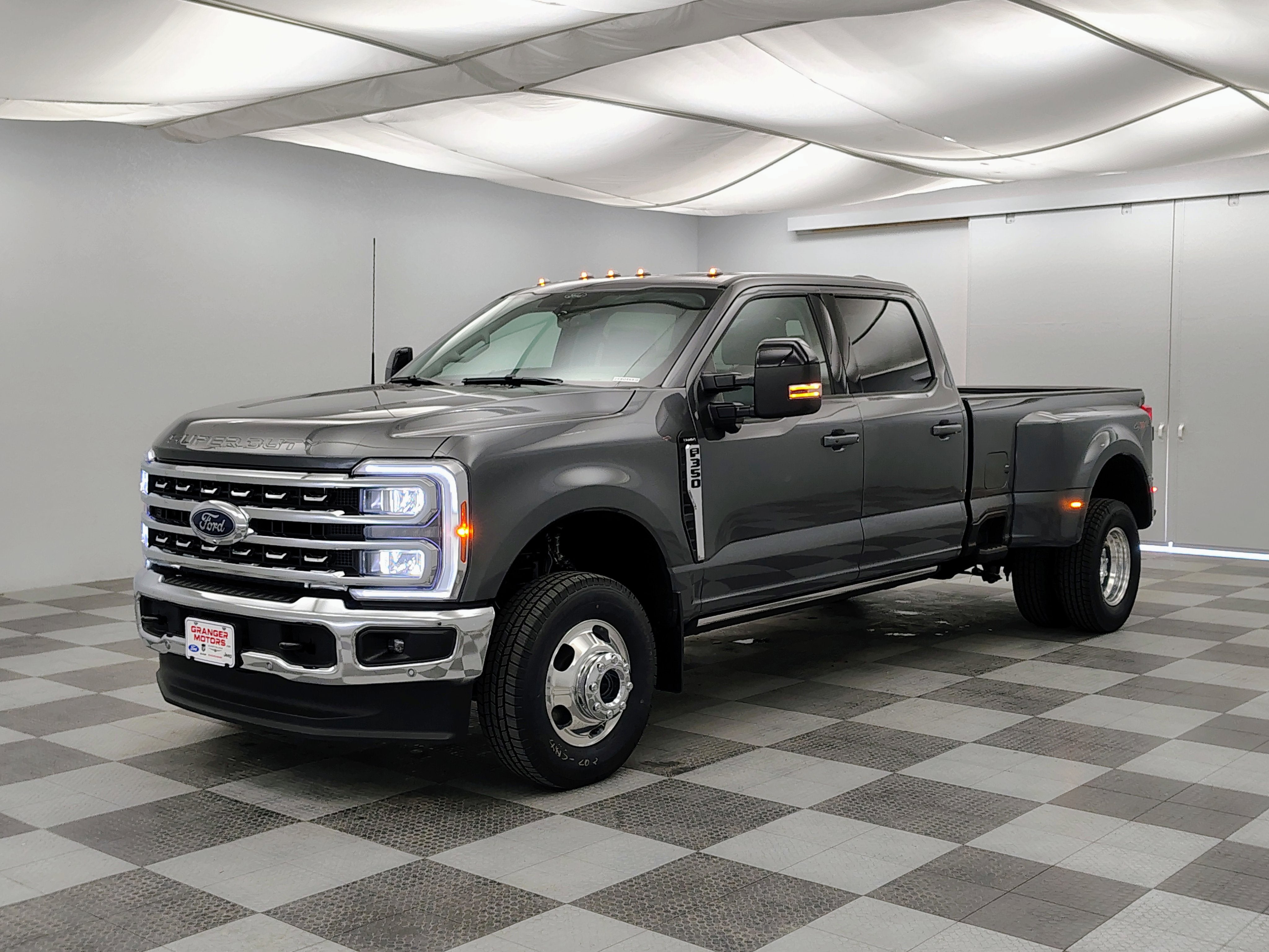 2026 Ford F-350 Lariat