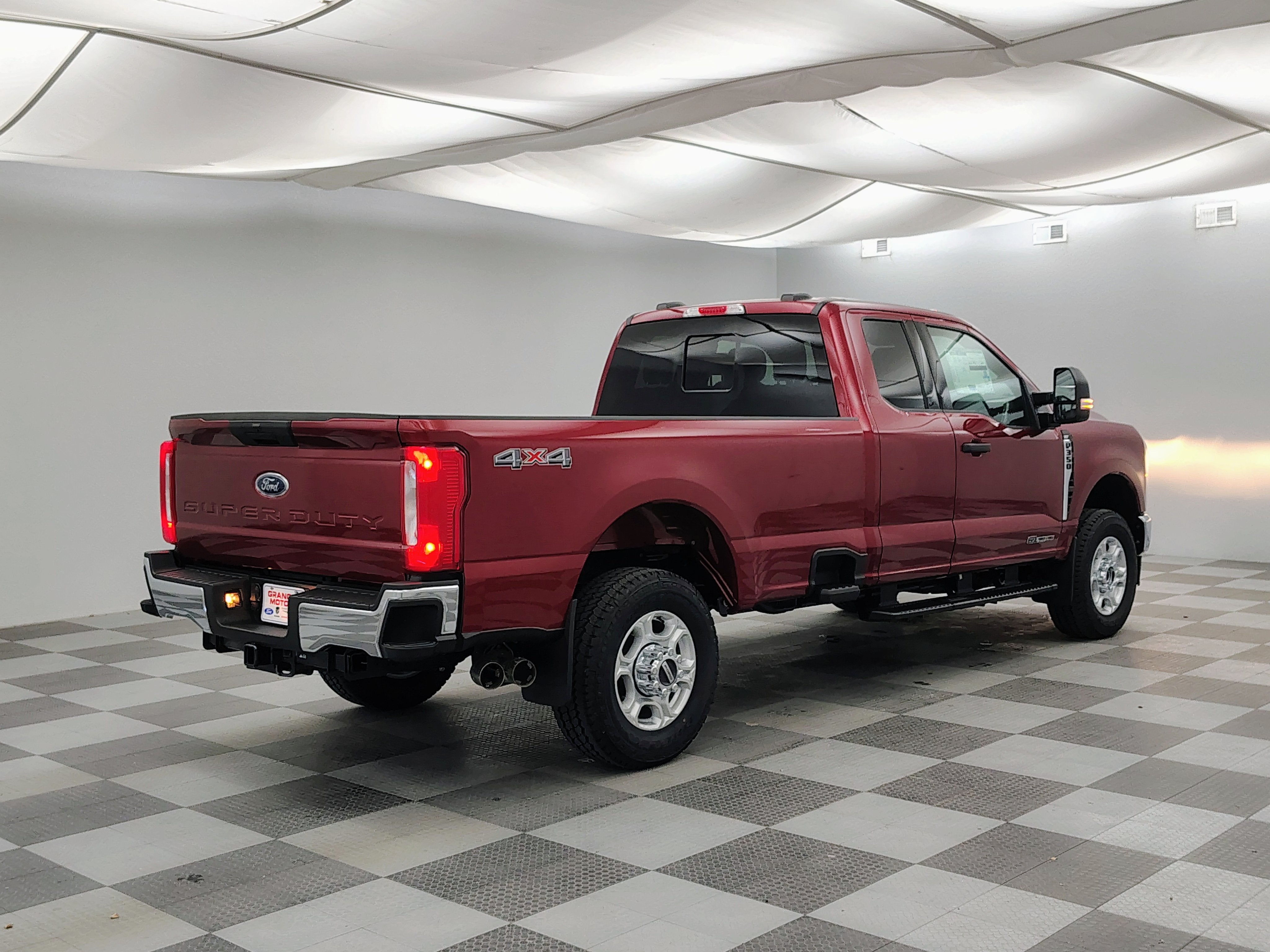 2026 Ford F-350 XLT
