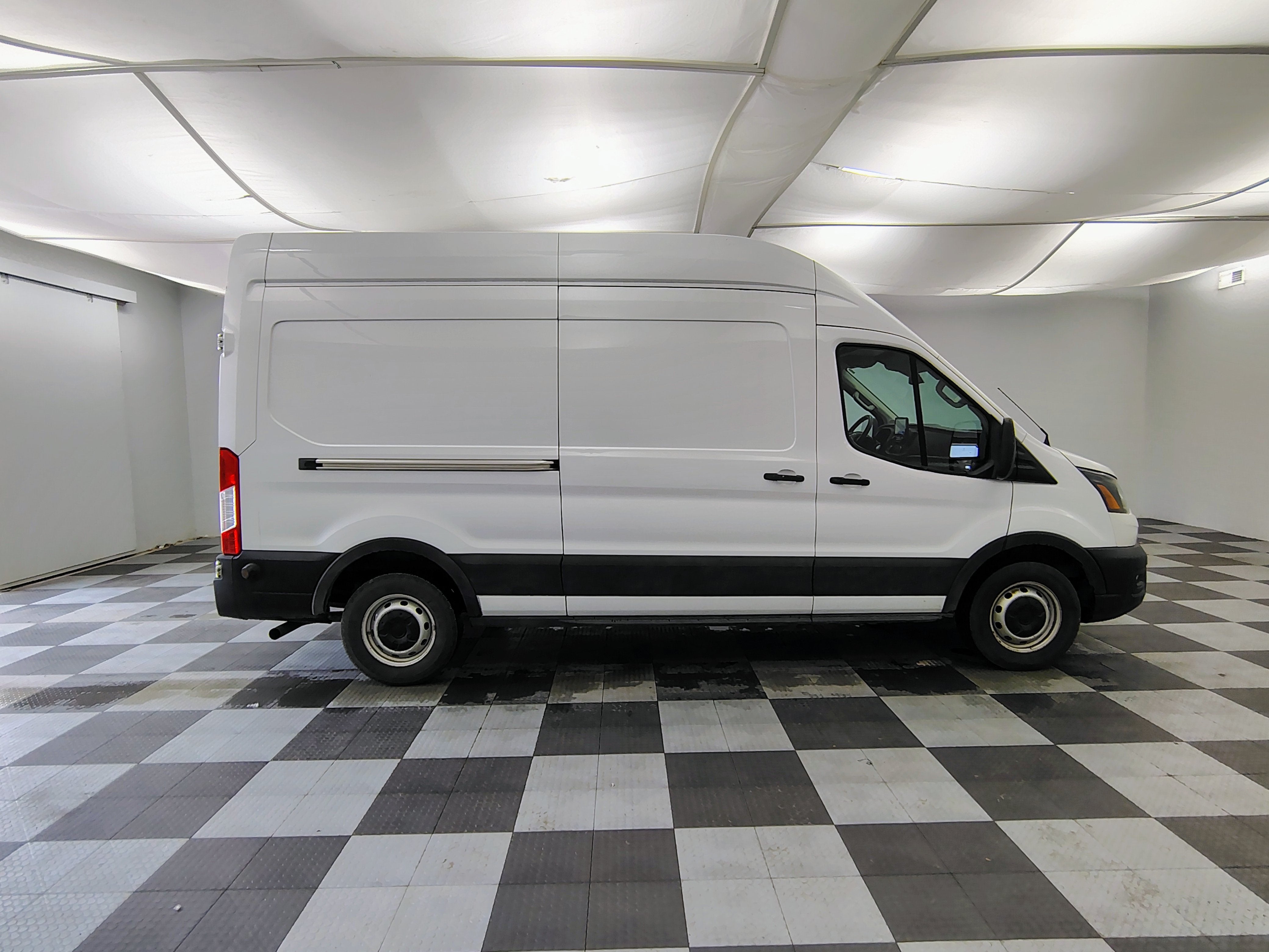 2020 Ford Transit Cargo Van 148 WB High Roof Cargo