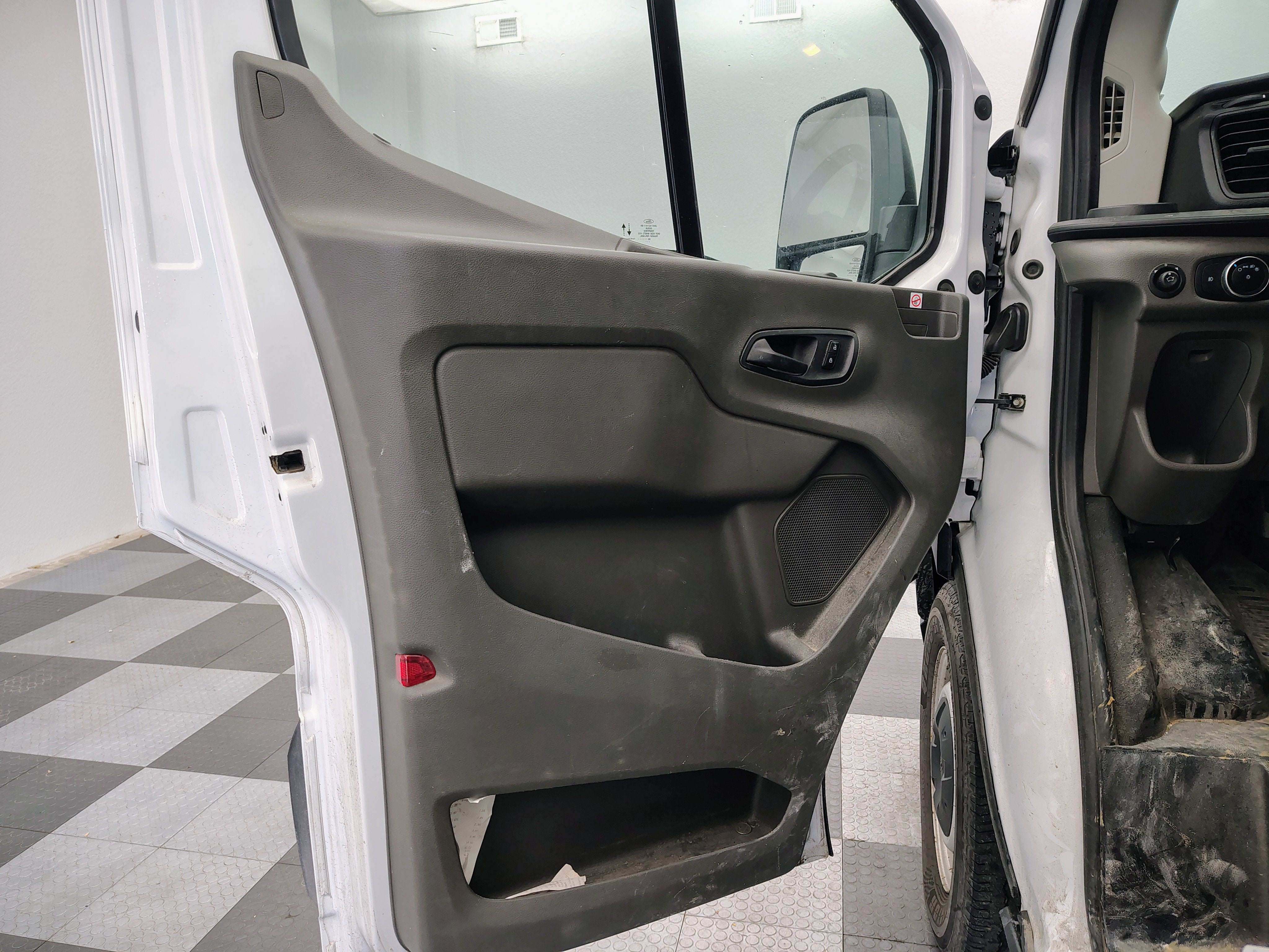 2020 Ford Transit Cargo Van 148 WB High Roof Cargo