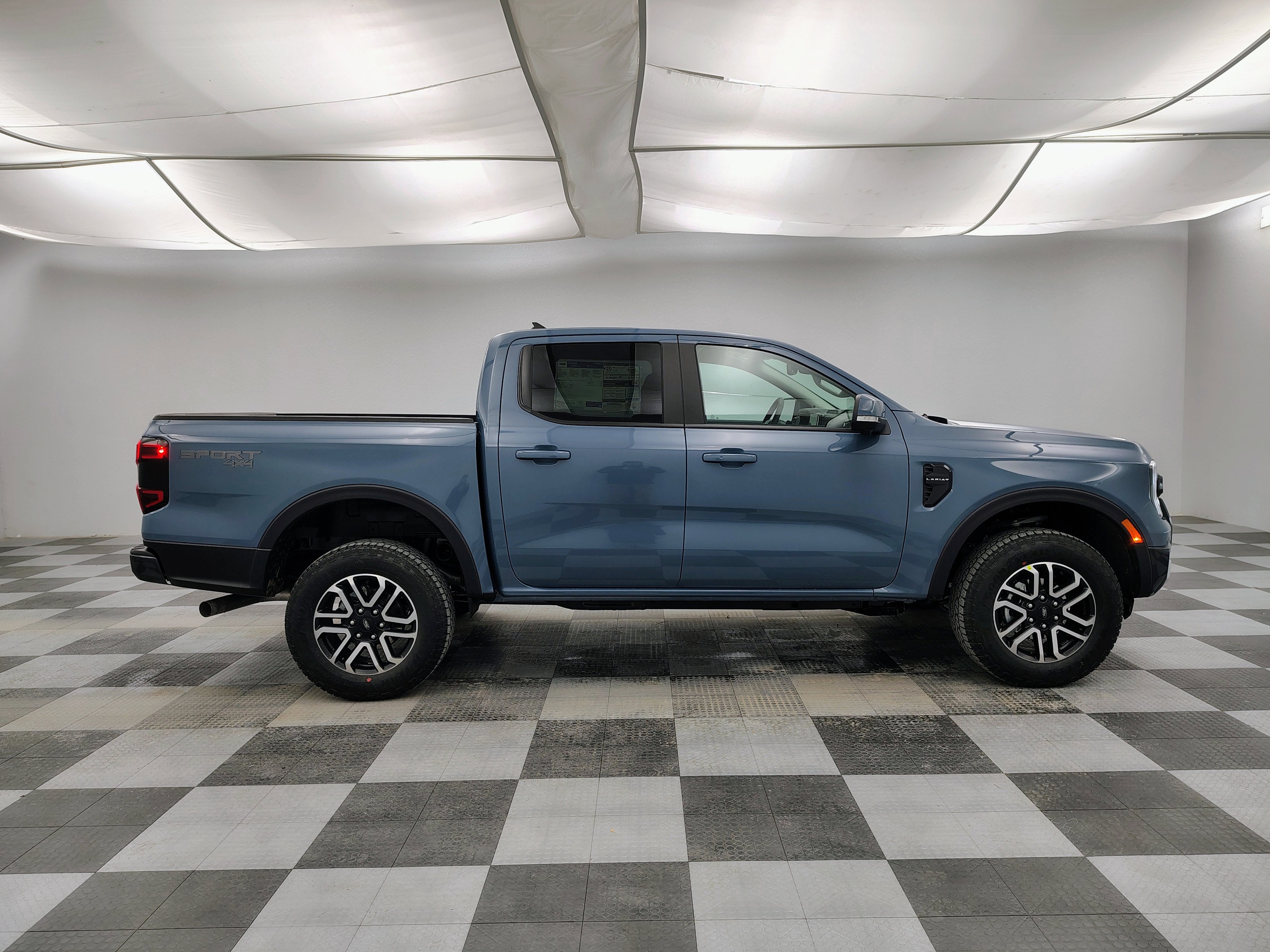 2025 Ford Ranger Lariat