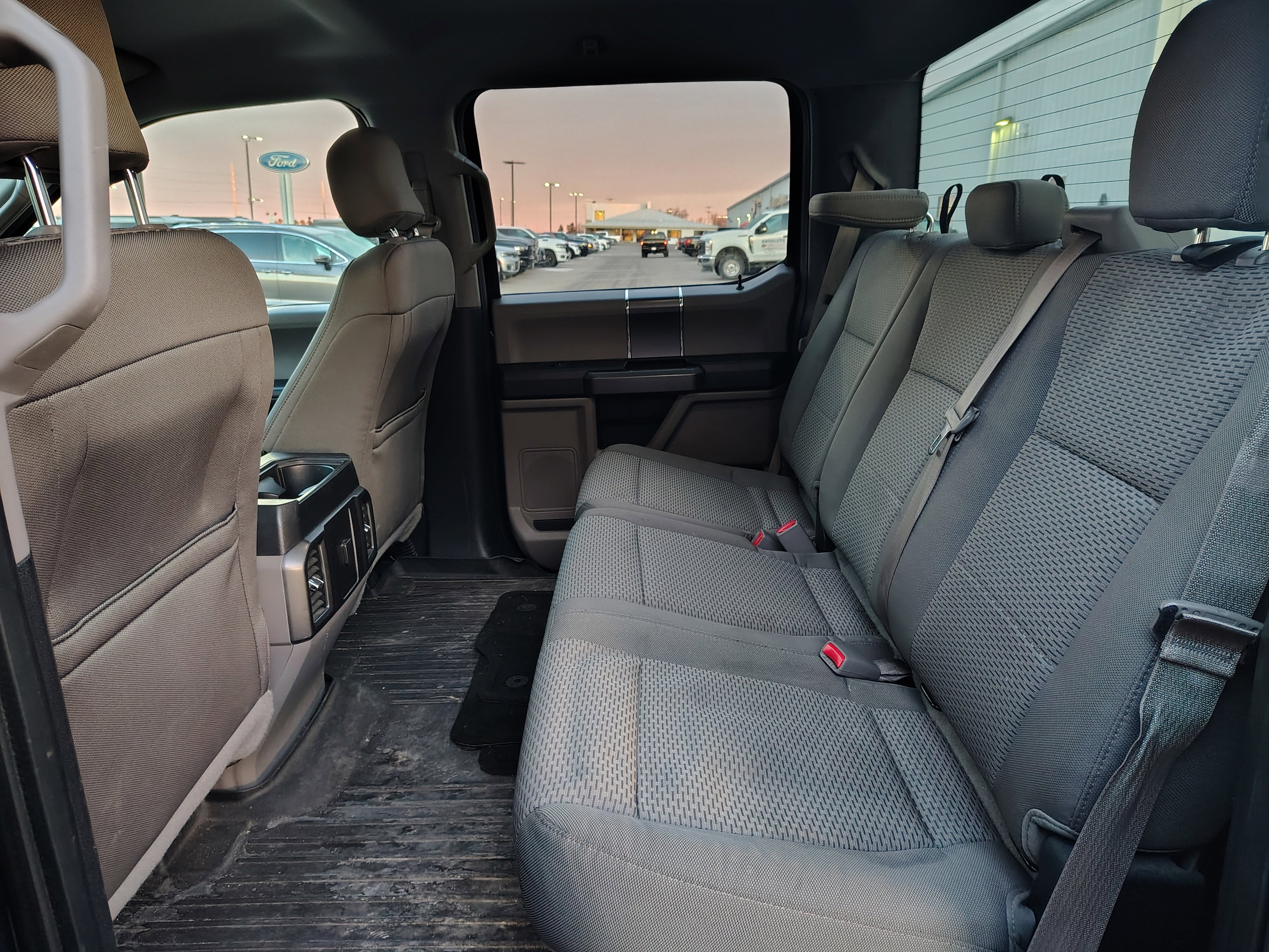 2016 Ford F-150 Base