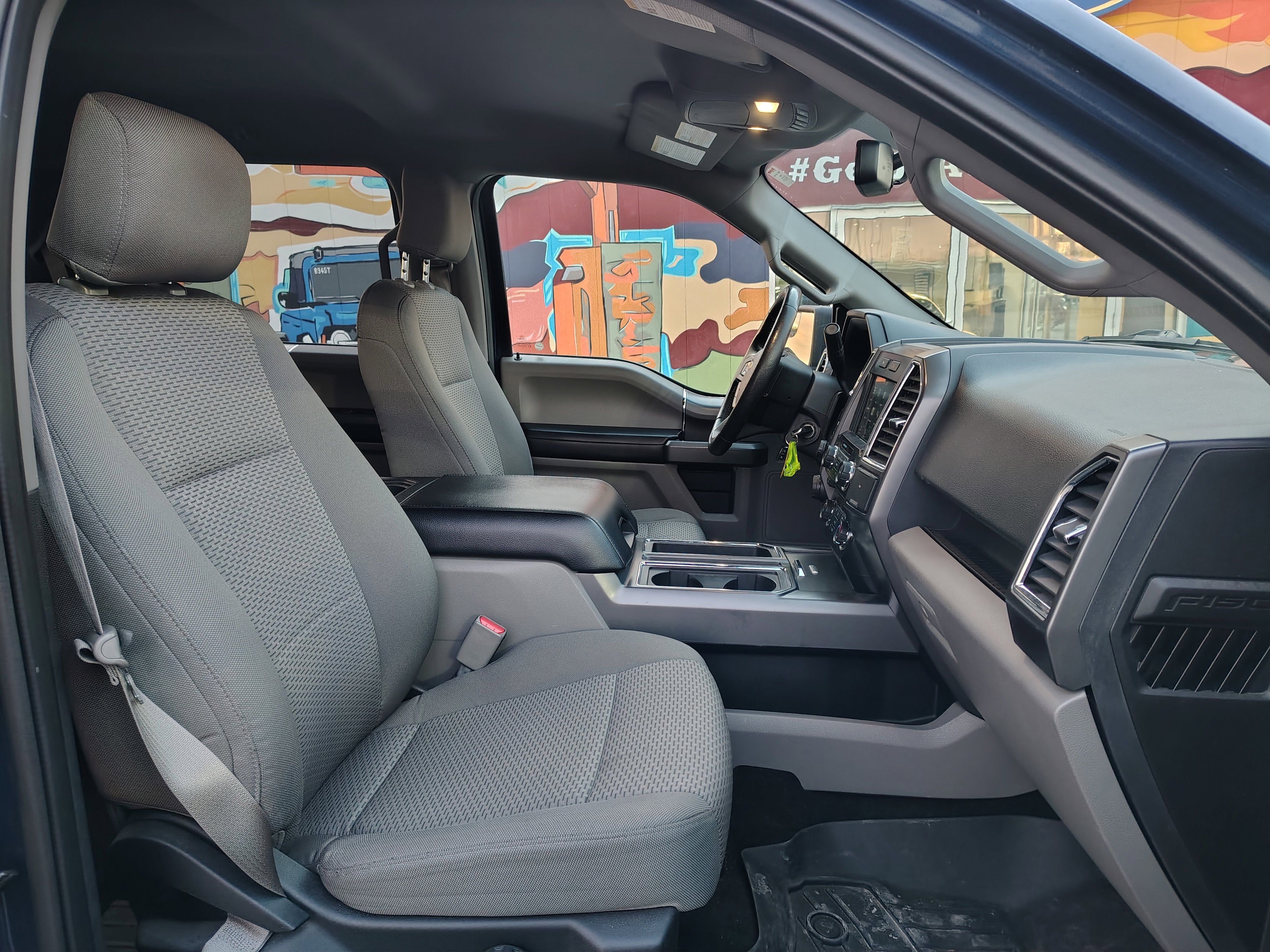 2016 Ford F-150 Base