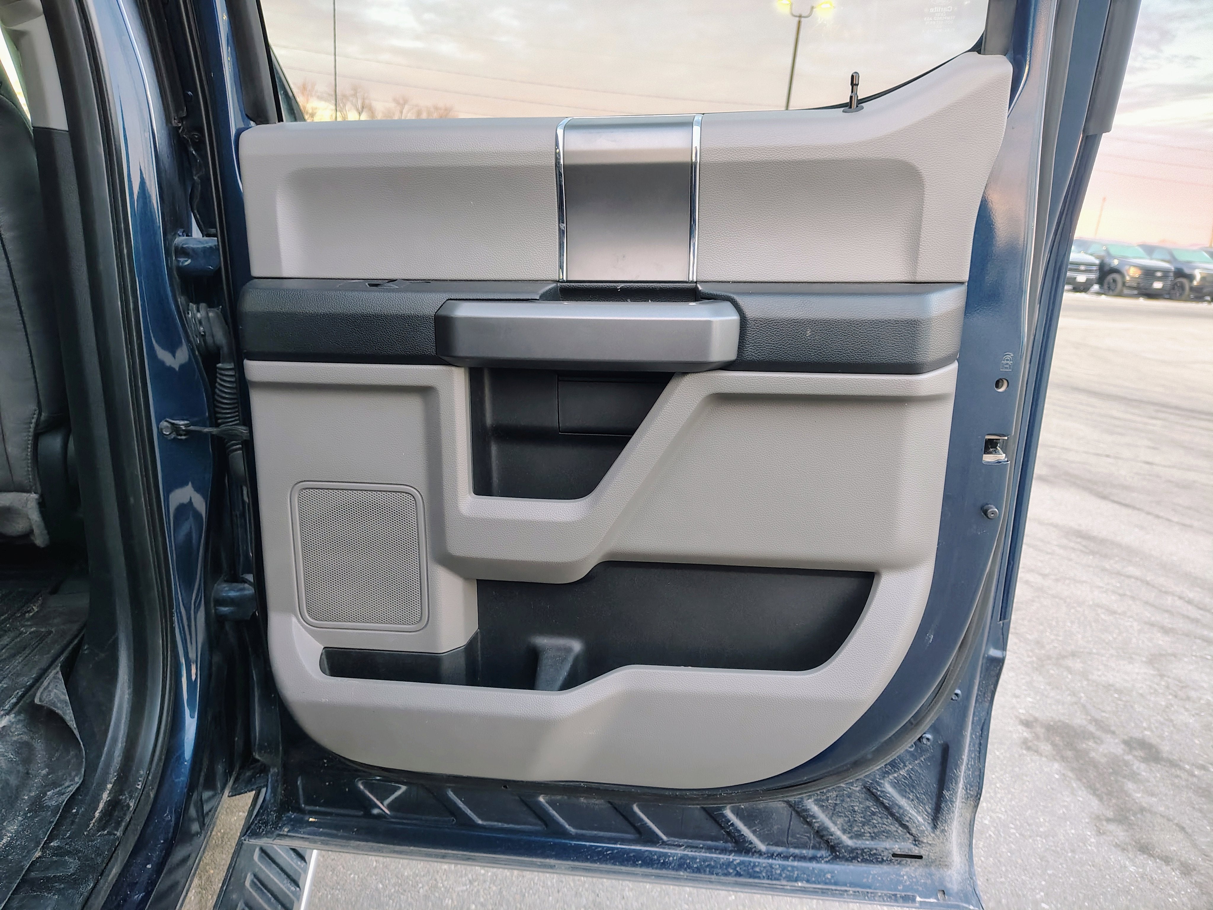 2016 Ford F-150 Base