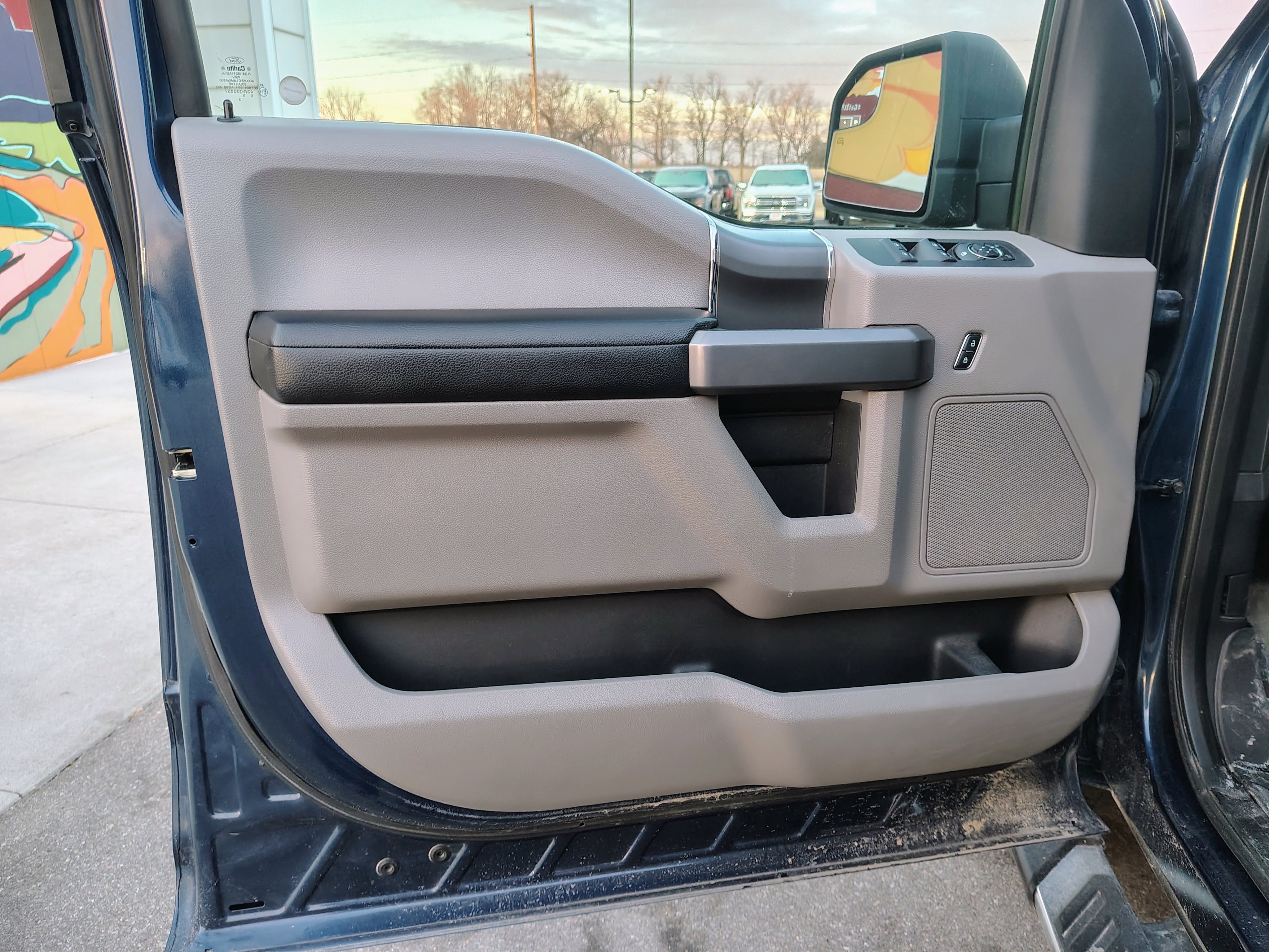 2016 Ford F-150 Base