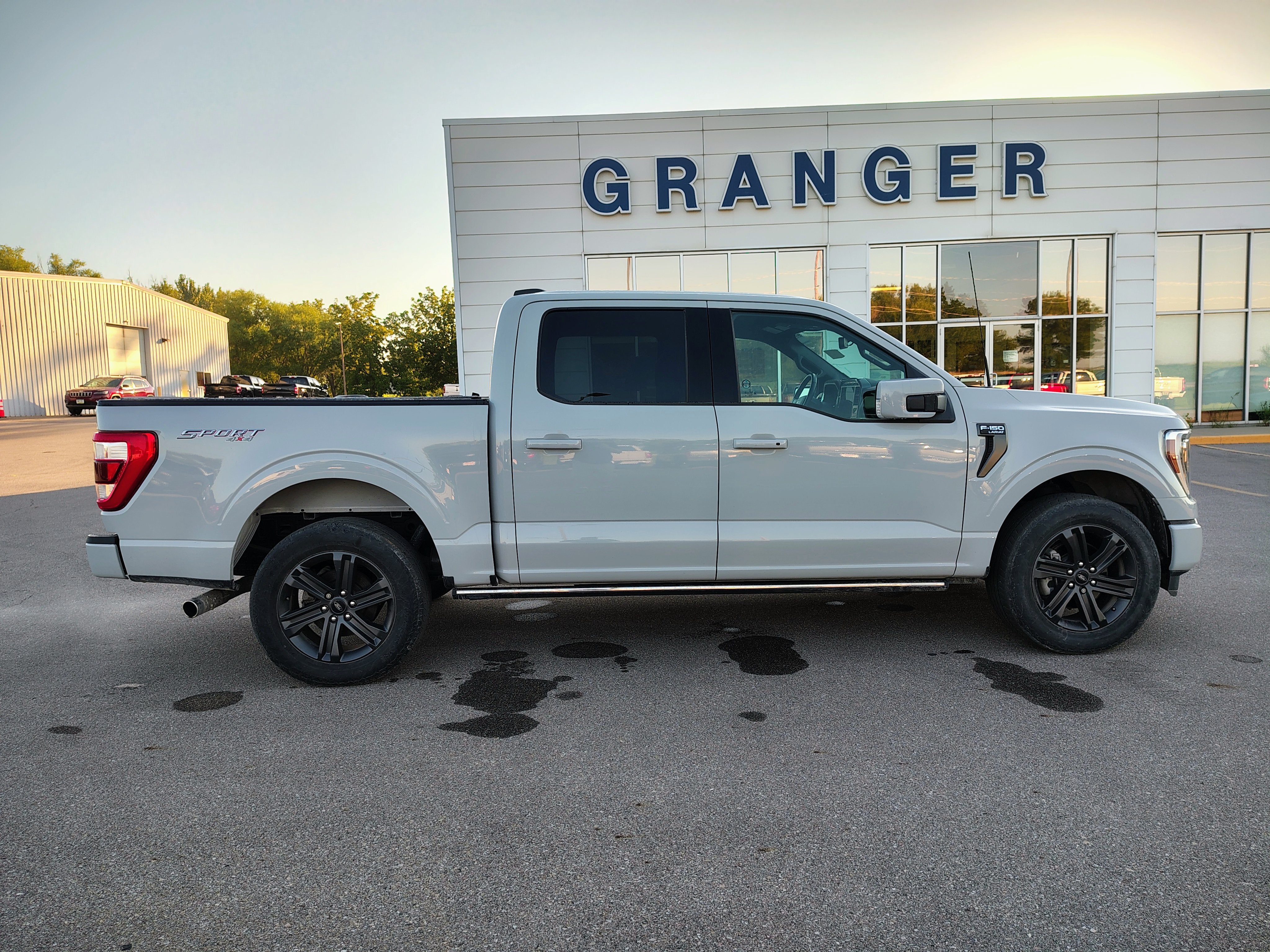 2023 Ford F-150 LARIAT