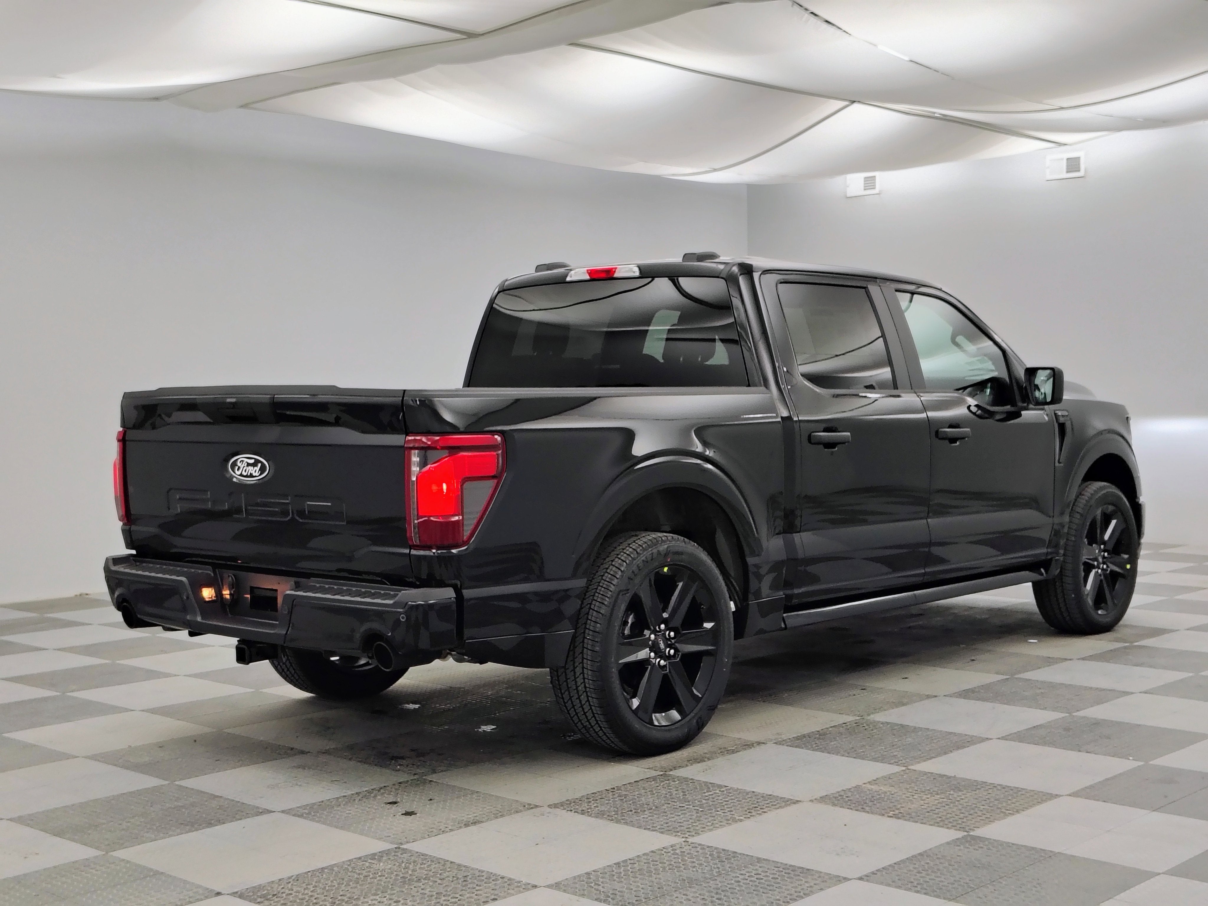 2026 Ford F-150 STX Lobo