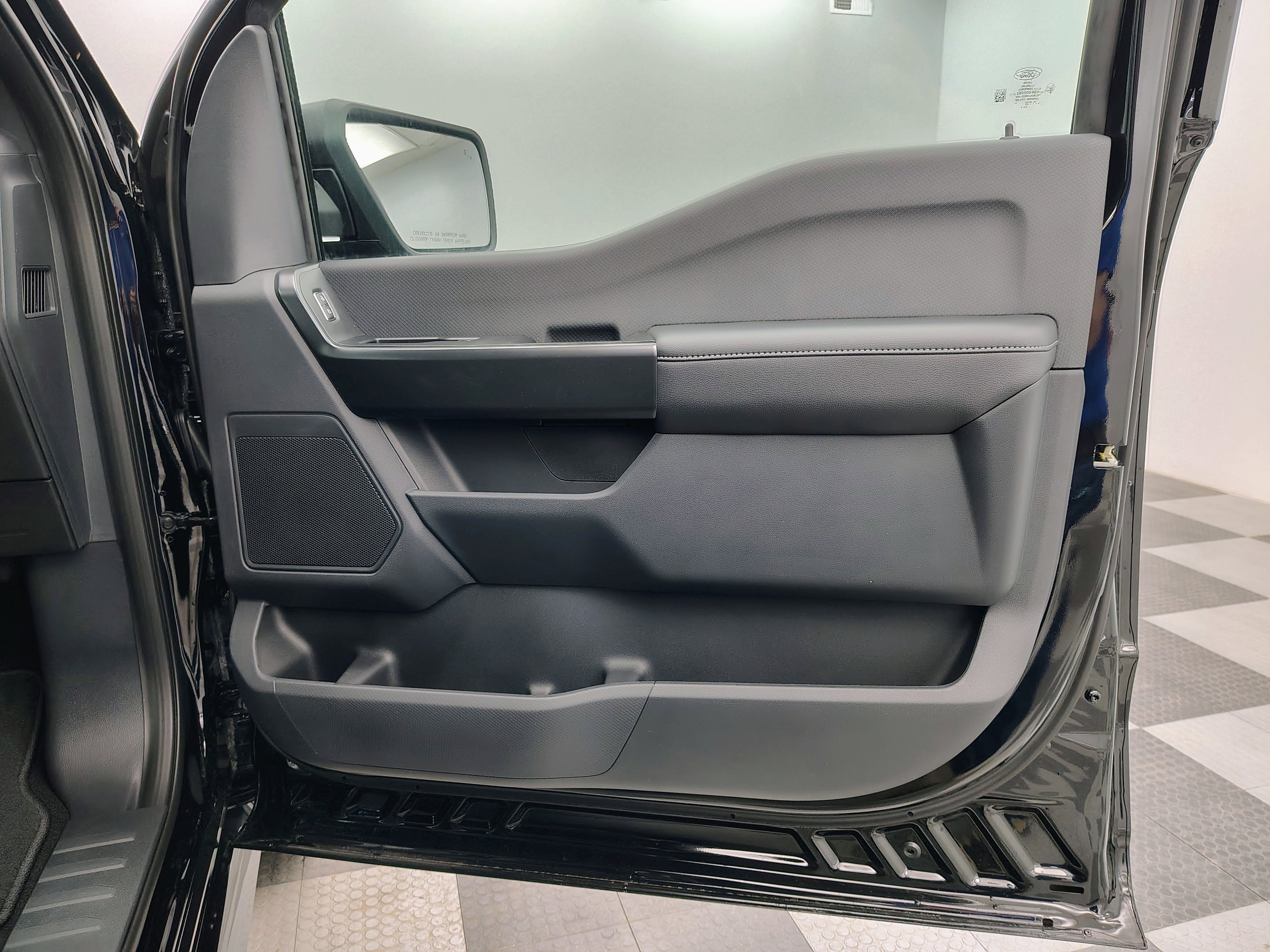 2026 Ford F-150 STX Lobo