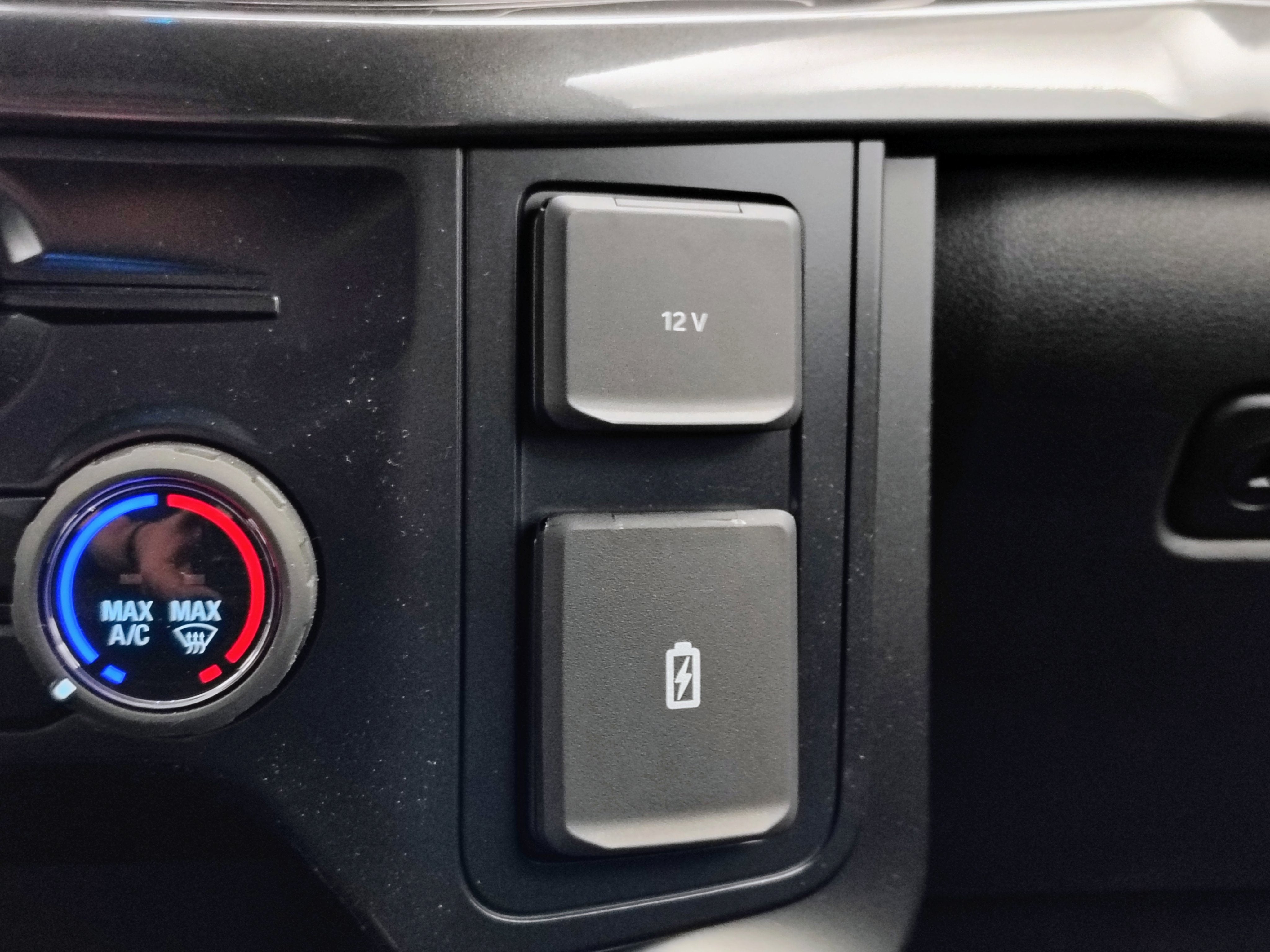 2026 Ford F-150 STX Lobo