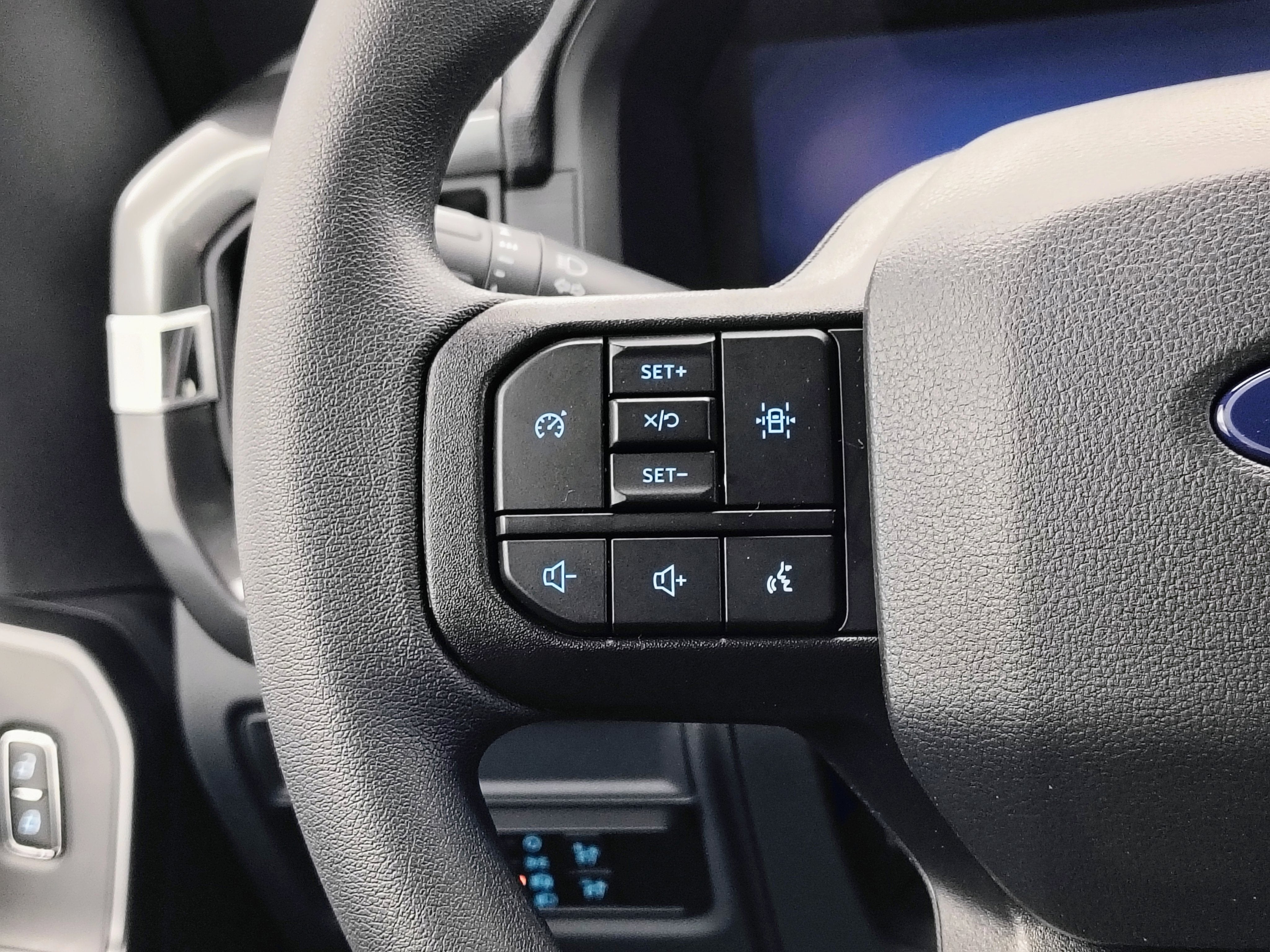 2026 Ford F-150 STX Lobo